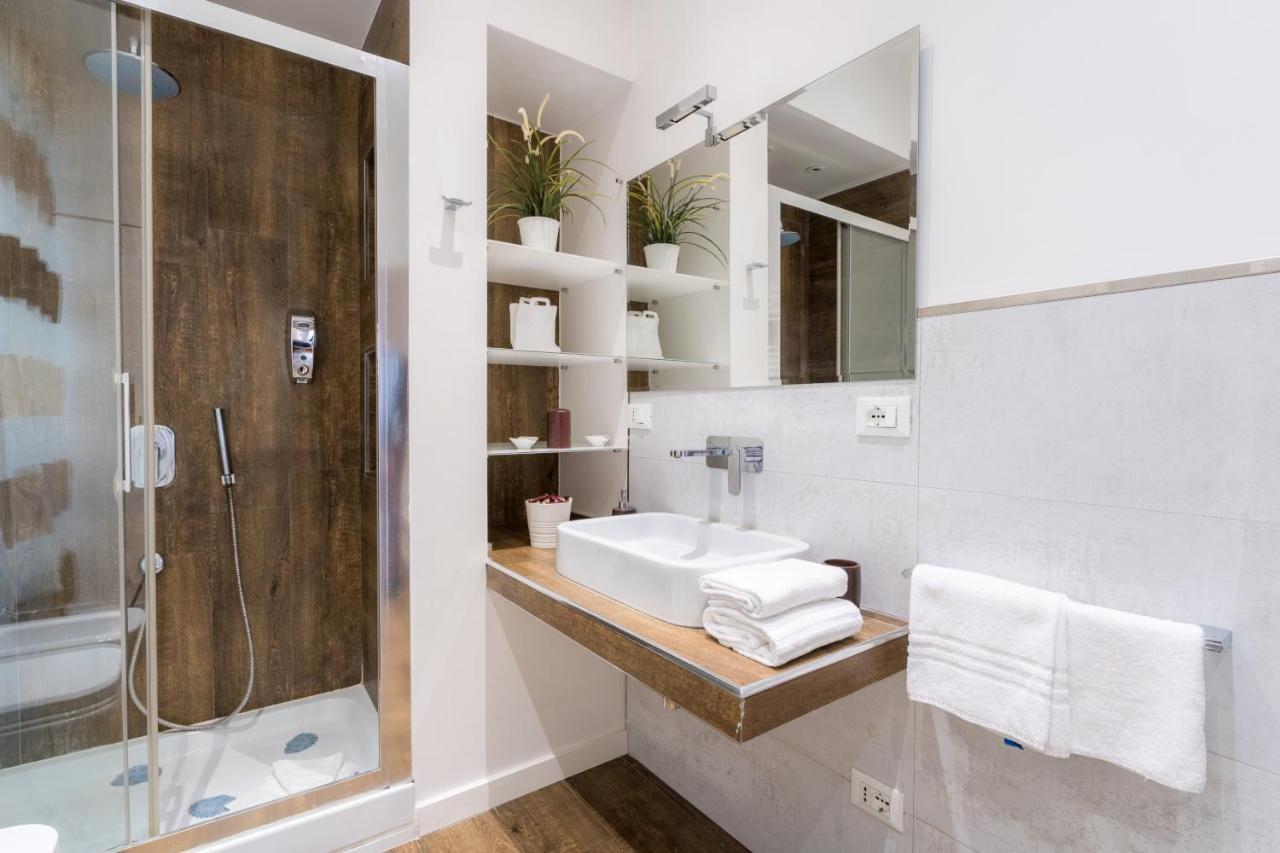 About Colosseo - Al Colosseo Nel Cuore Di - Free Wifi Apartment