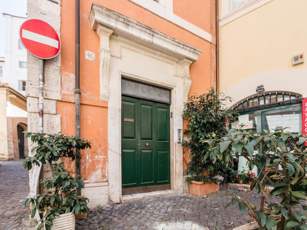 The Rent - Two-bedroom With Terrace Near Trevi Fountain Appartement Rome