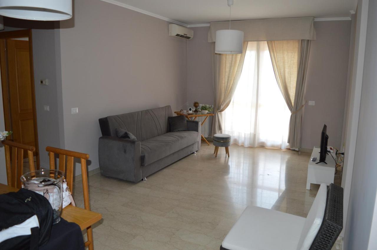 Porta Di Intero Appartement *
