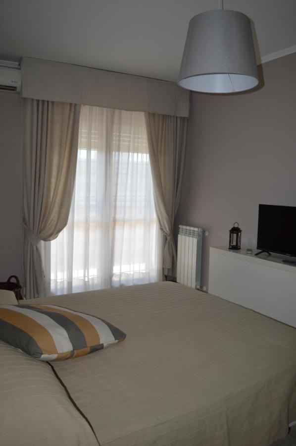 Porta Di Intero Appartement *