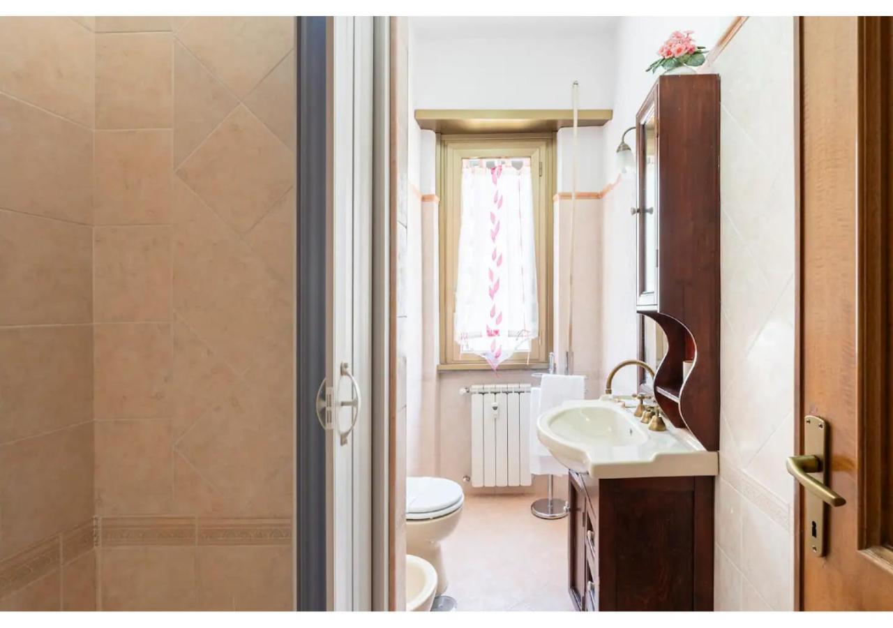 Apartamento Tina's House - Bright And Near Metro C Roma