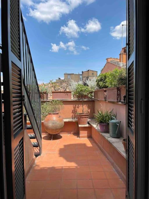 The View In Trastevere Roma