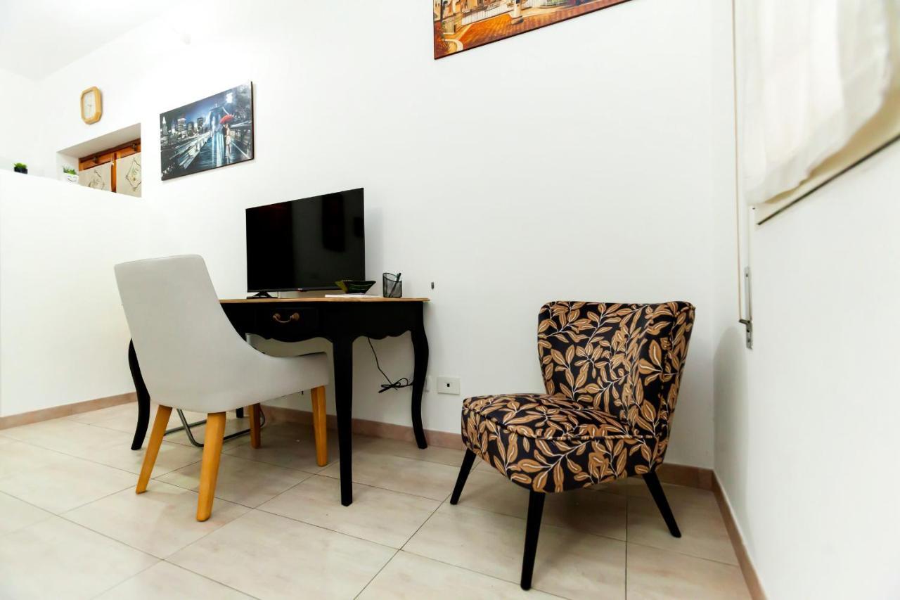 Apartment Lucrezia Cinecitta House Rome