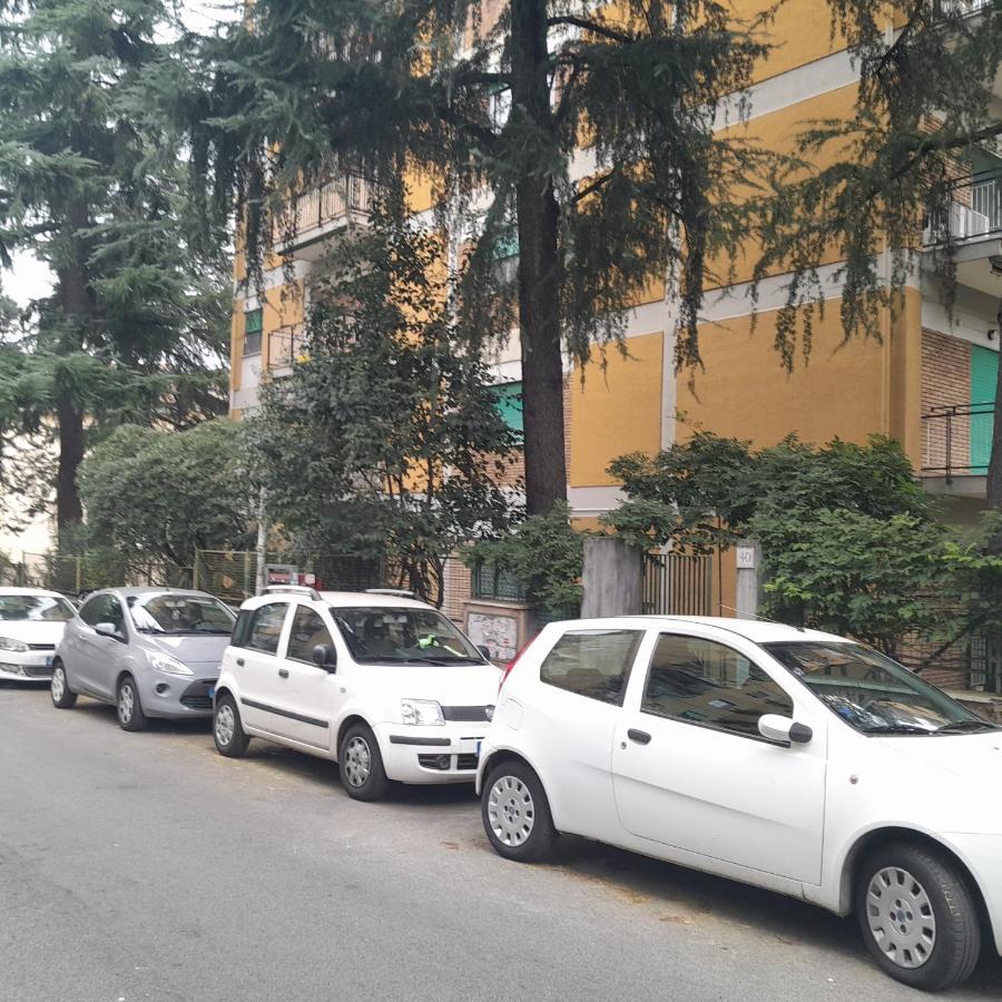 Apartment Via Gentiloni,40 Metro Jonio Rome