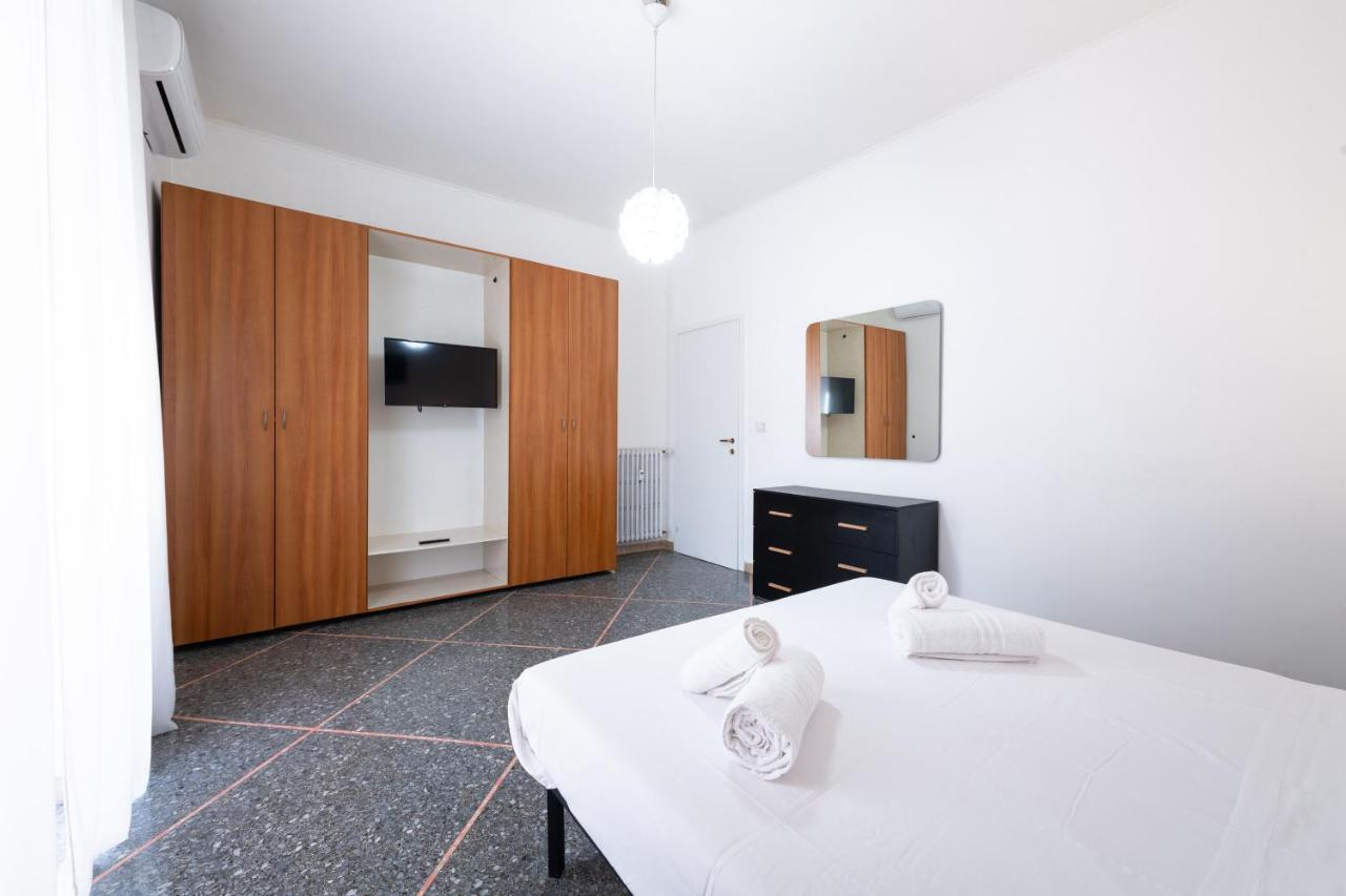 Lori House * Rome