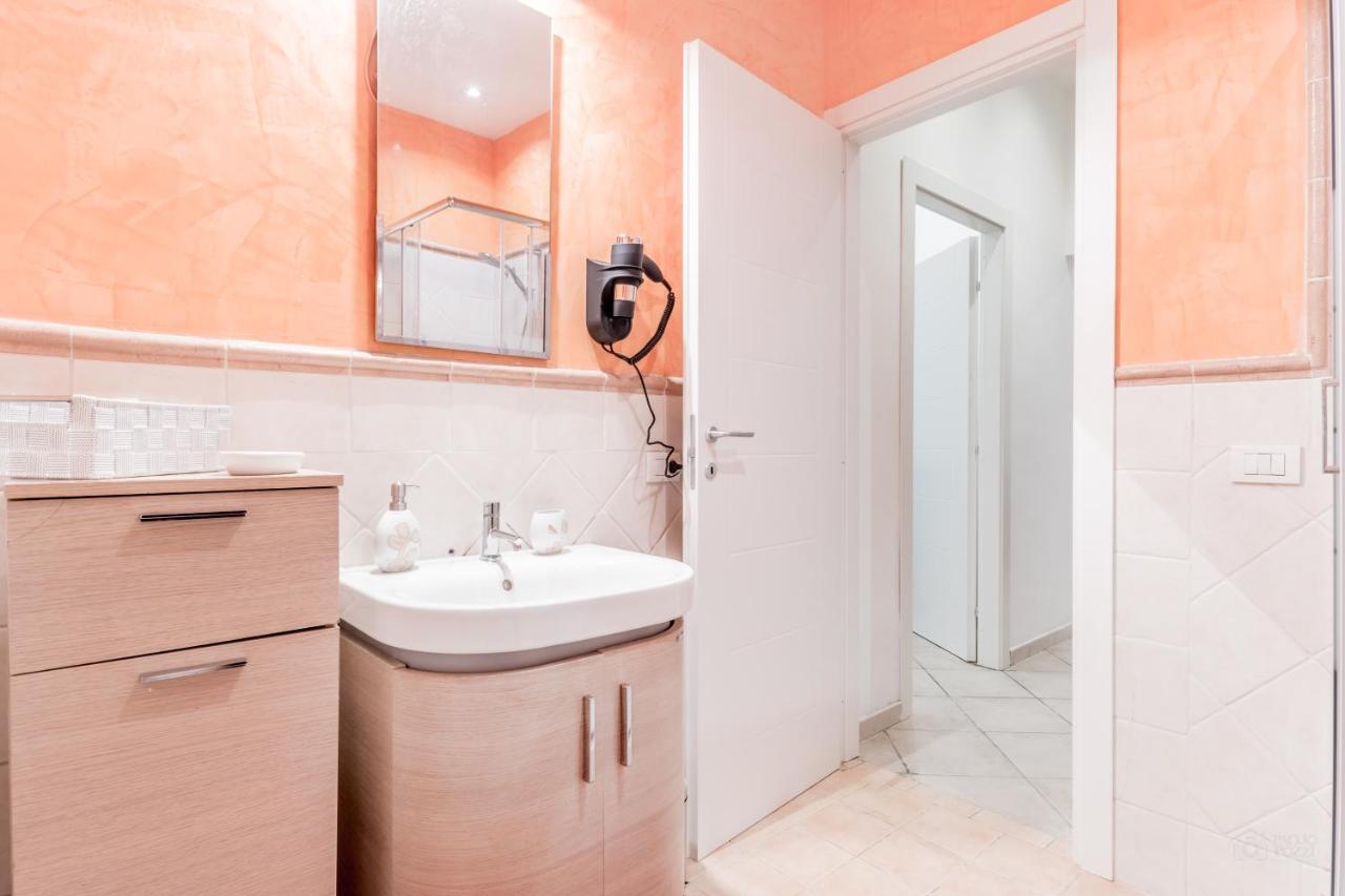 La Rosa Dei Papi Apartment *