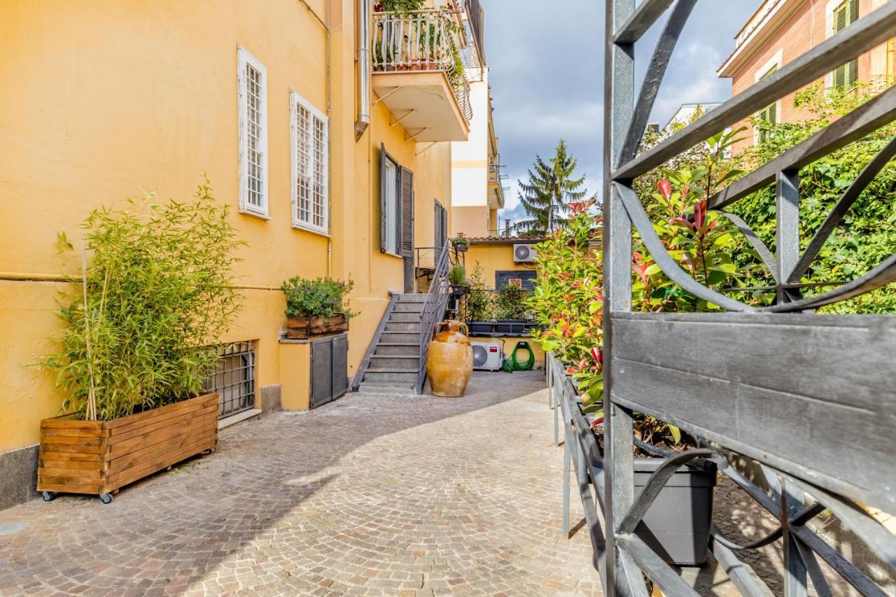 Apartment La Rosa Dei Papi Rome