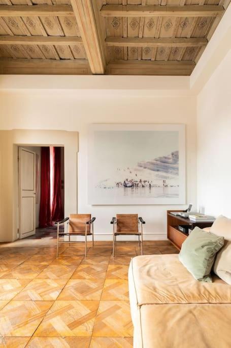 Apartment Casa Arte, A Burghesius Home Rome