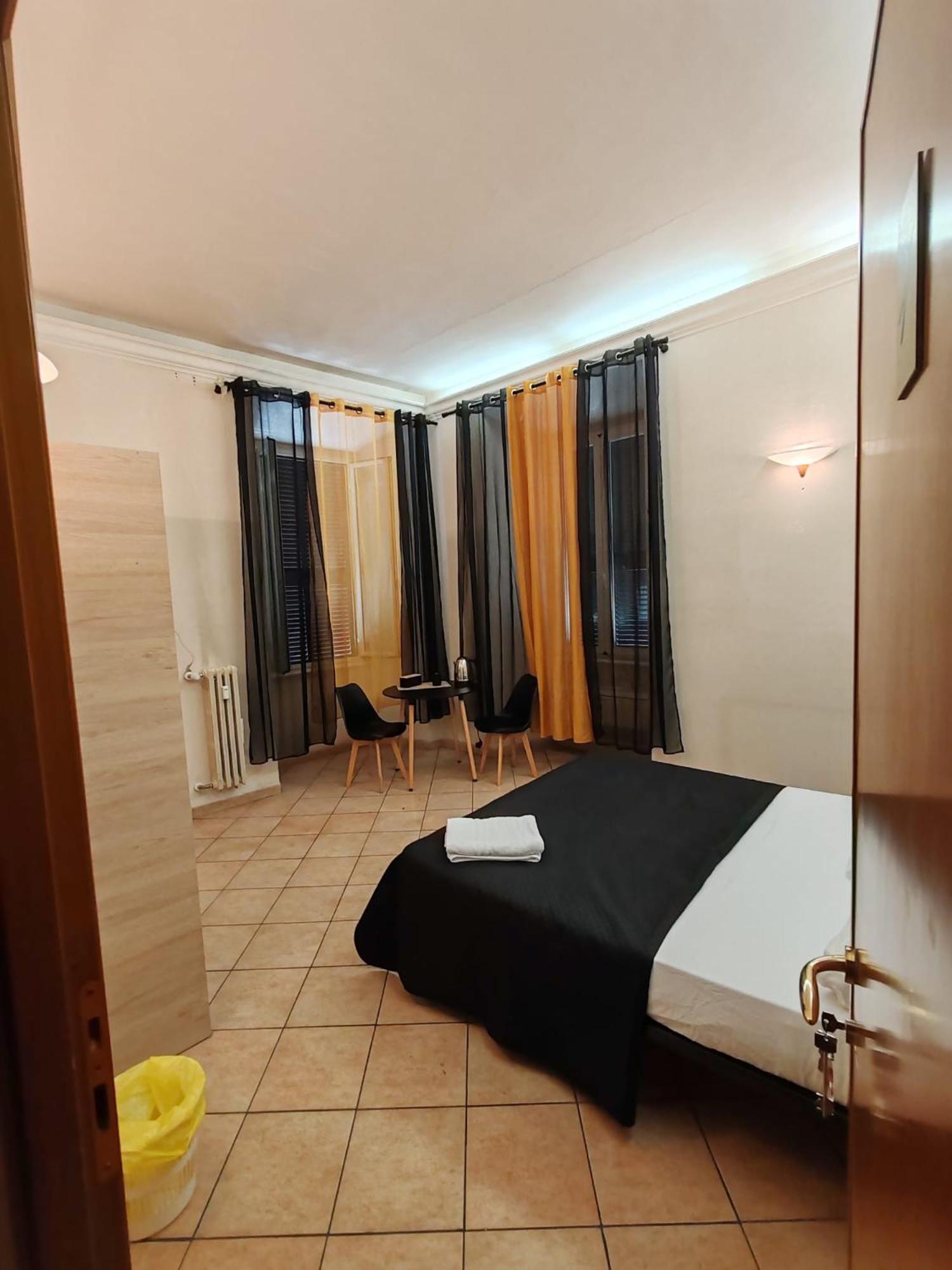 Piazza Ragusa 3* Rome
