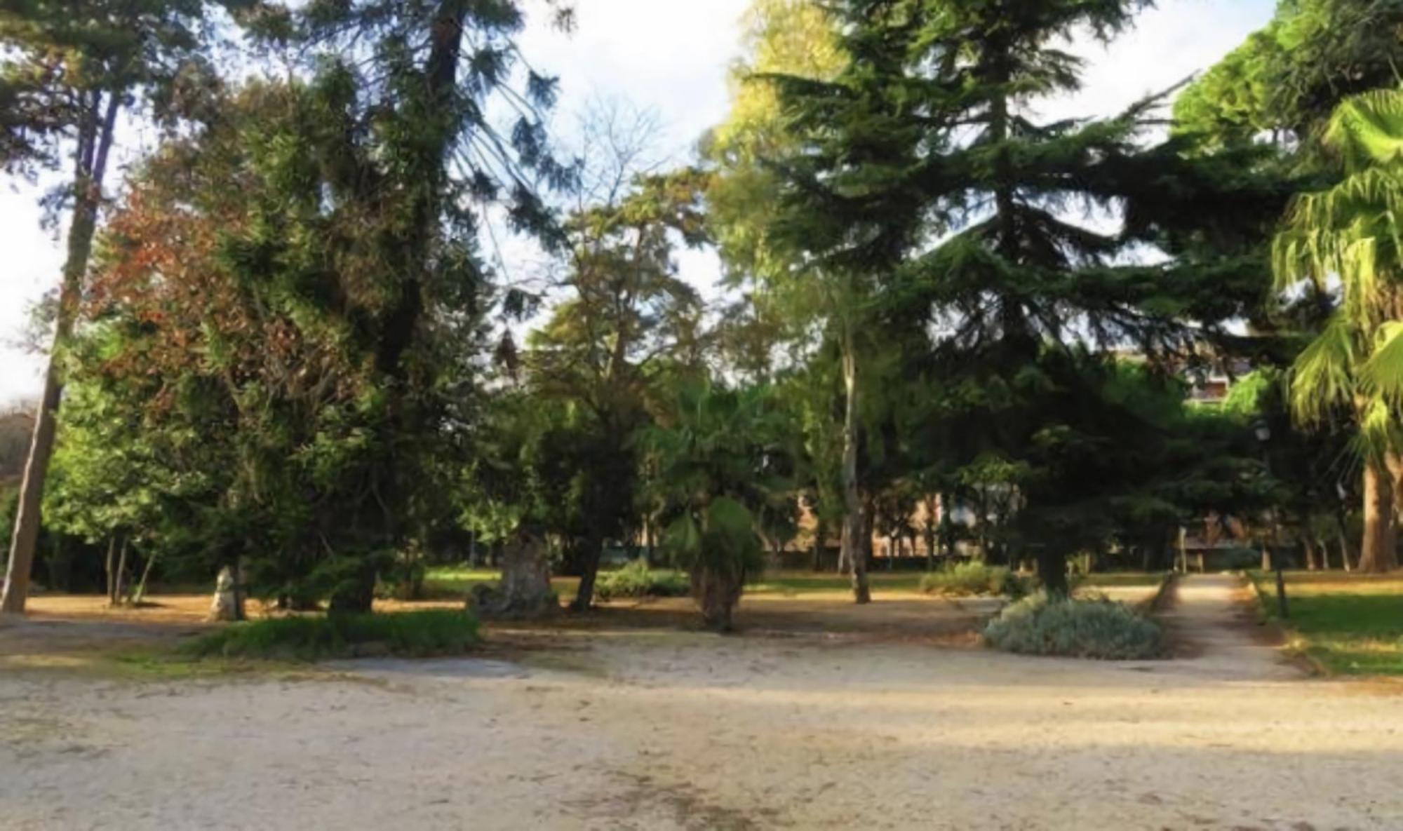 Apartment Close To The Coloseum, 2 Minutes Walk From Metro A *