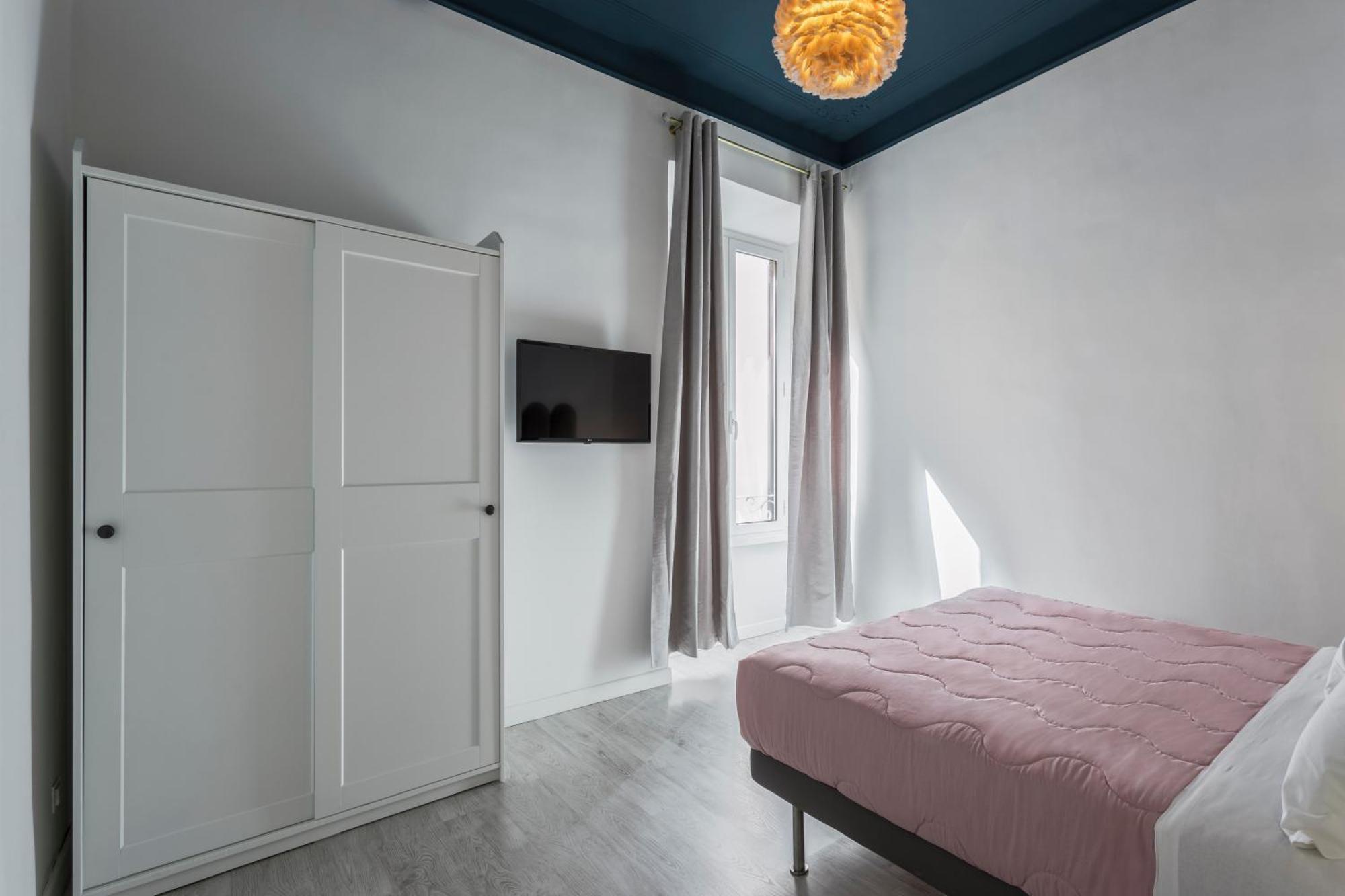 Gilda New Elegant In Termini Apartment