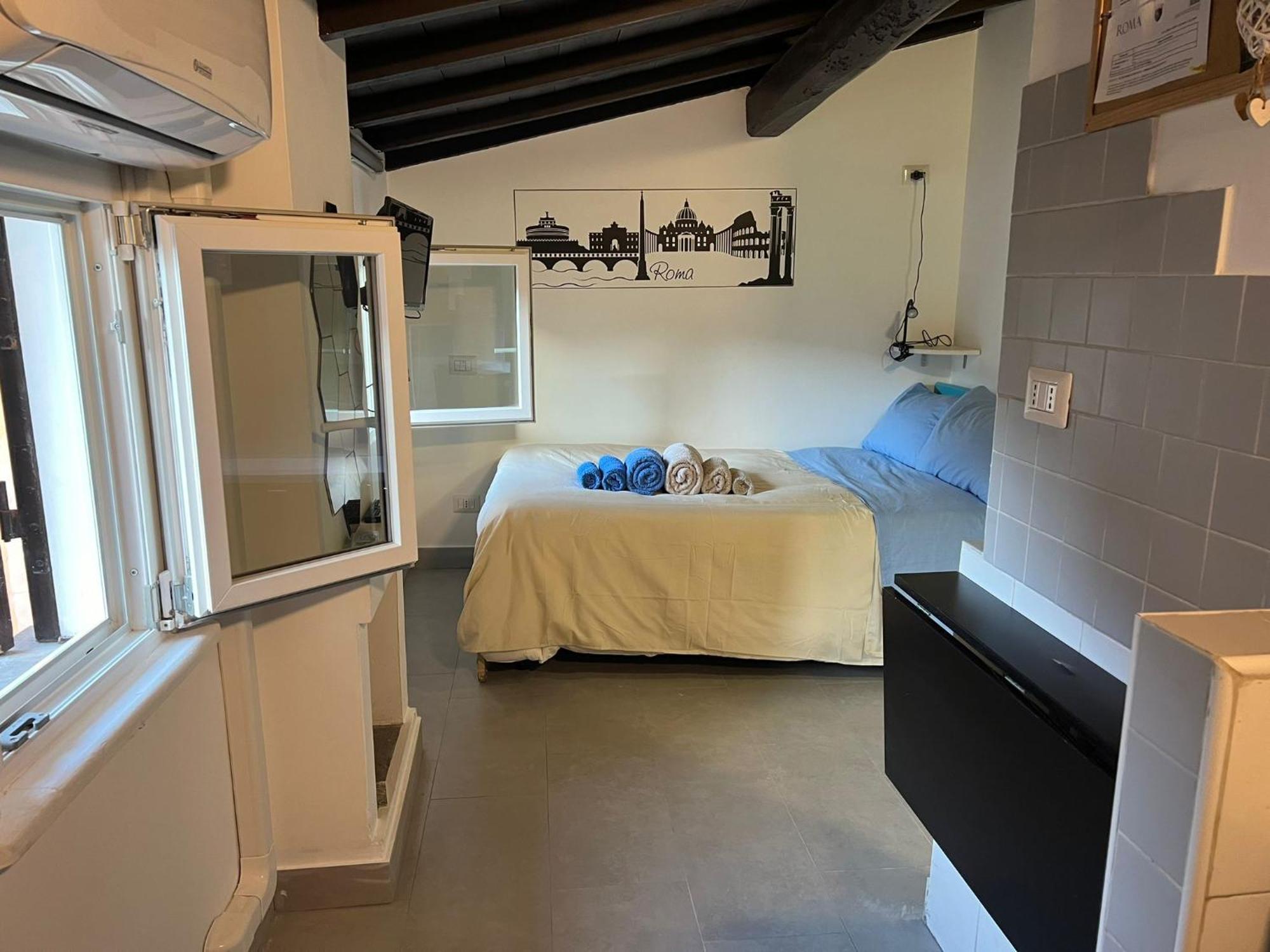 Monolocale Trastevere Locato Per Finalita Turistiche Apartment Rome