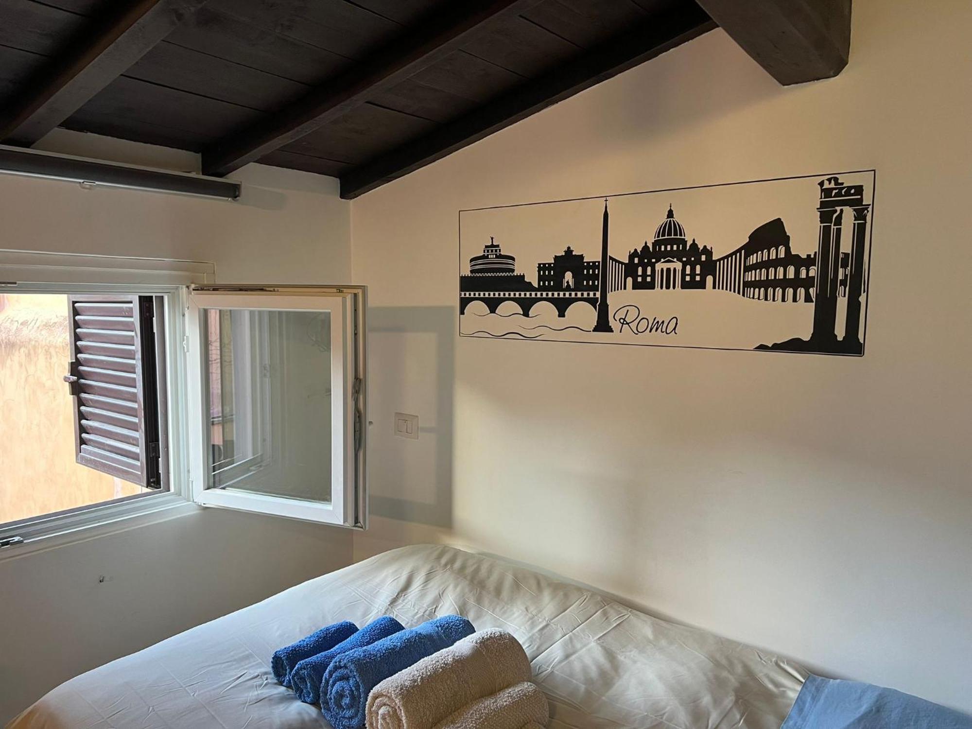 Apartment Monolocale Trastevere Locato Per Finalita Turistiche Rome