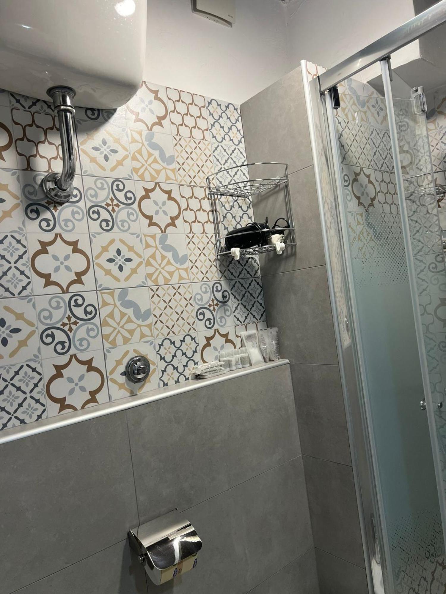 Apartment Monolocale Trastevere Locato Per Finalita Turistiche Rome