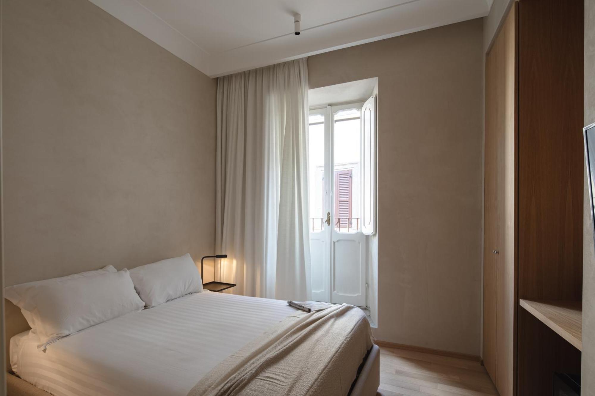 P10 Design * Rome