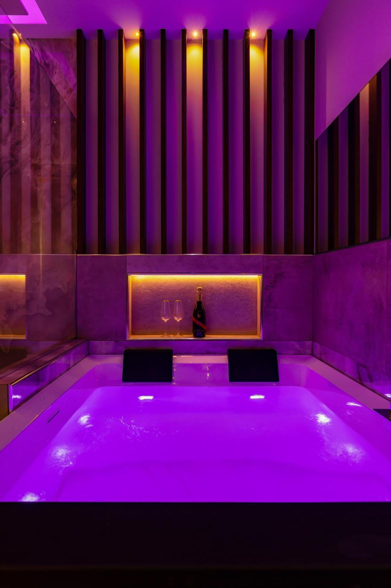 Guest house Albadea Deco&jacuzzi Rome