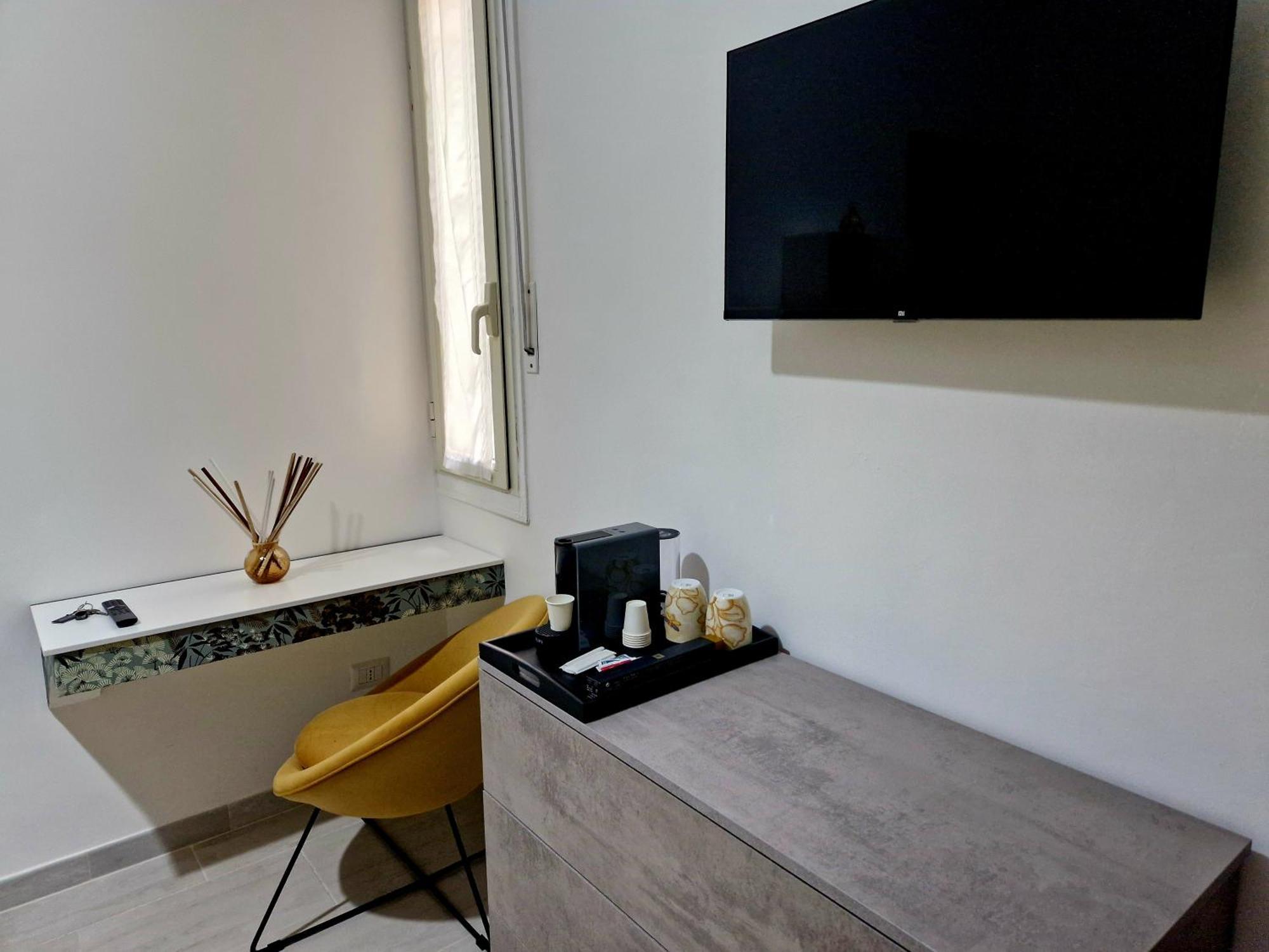 Tiburtina Keys - * Roma