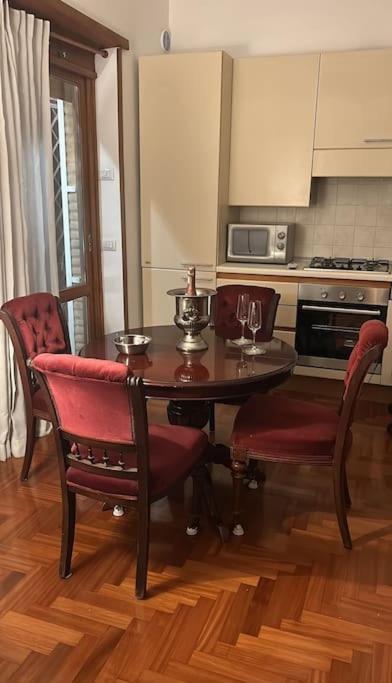 Lovely Terrace Aurelia Apartamento