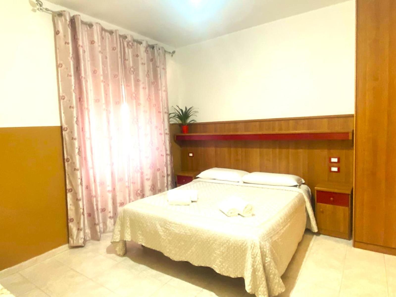 Guest house Now Rome-address Via Palestro,56- Breakfast Included