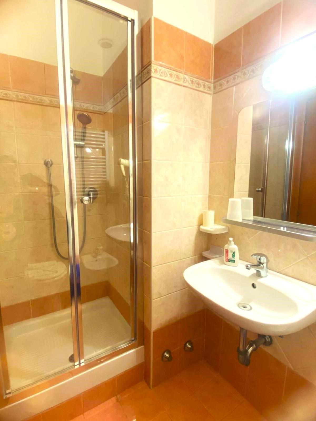 Guest house Now Rome-address Via Palestro,56- Breakfast Included *