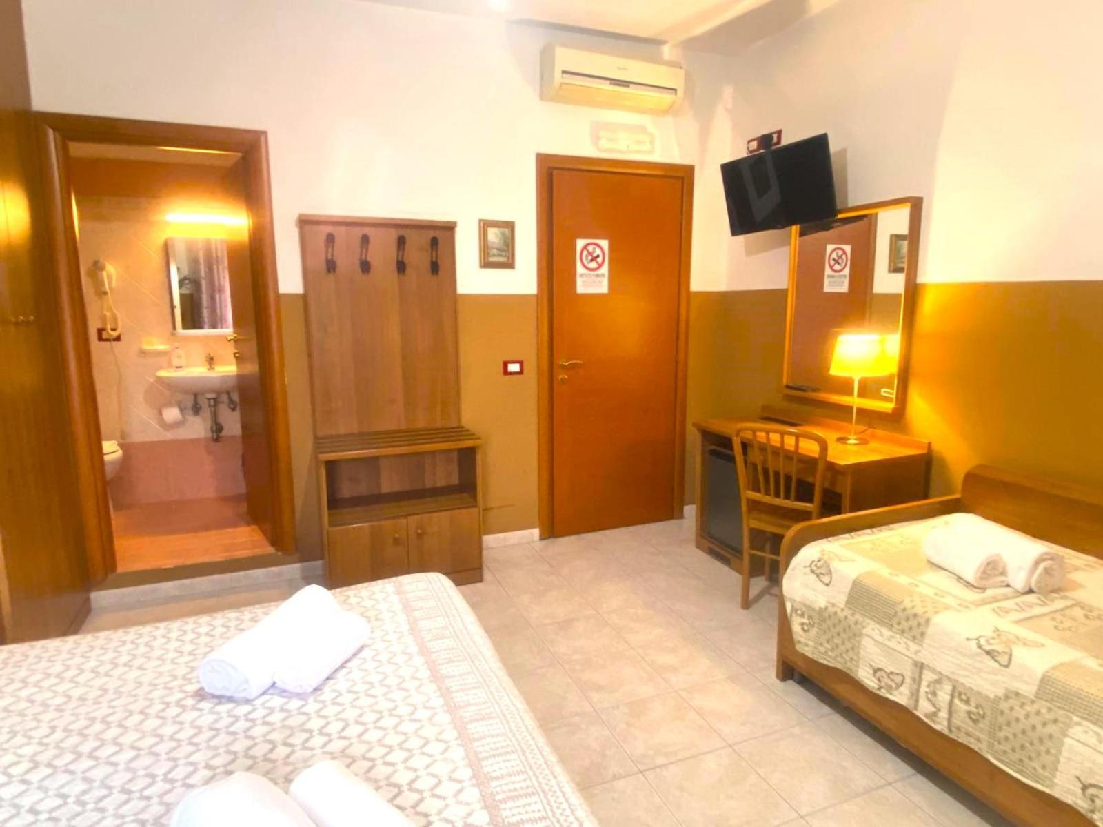 Guest house Now Rome-address Via Palestro,56- Breakfast Included *