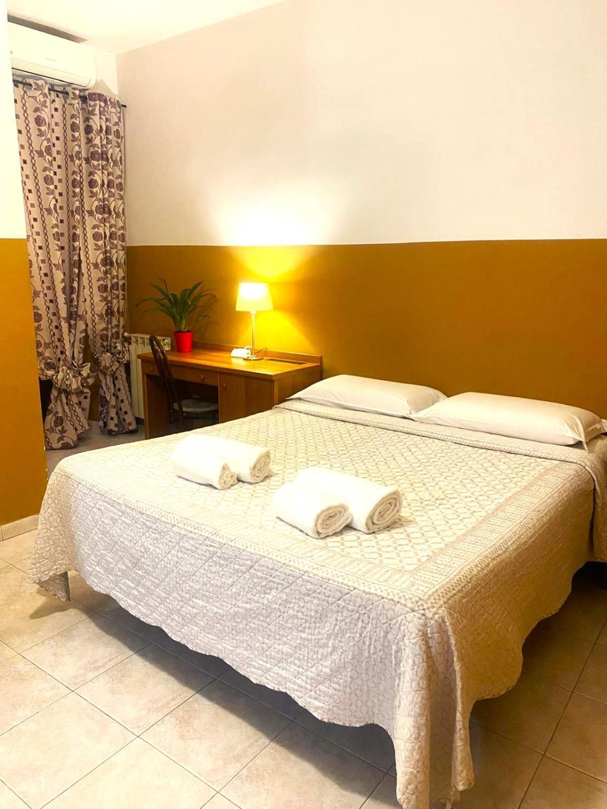 Guest house Now Rome-address Via Palestro,56- Breakfast Included