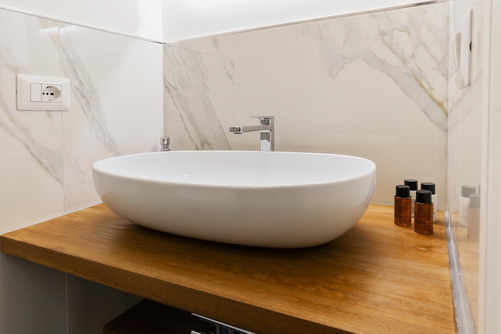 Navona Relais Bed & Breakfast Rome