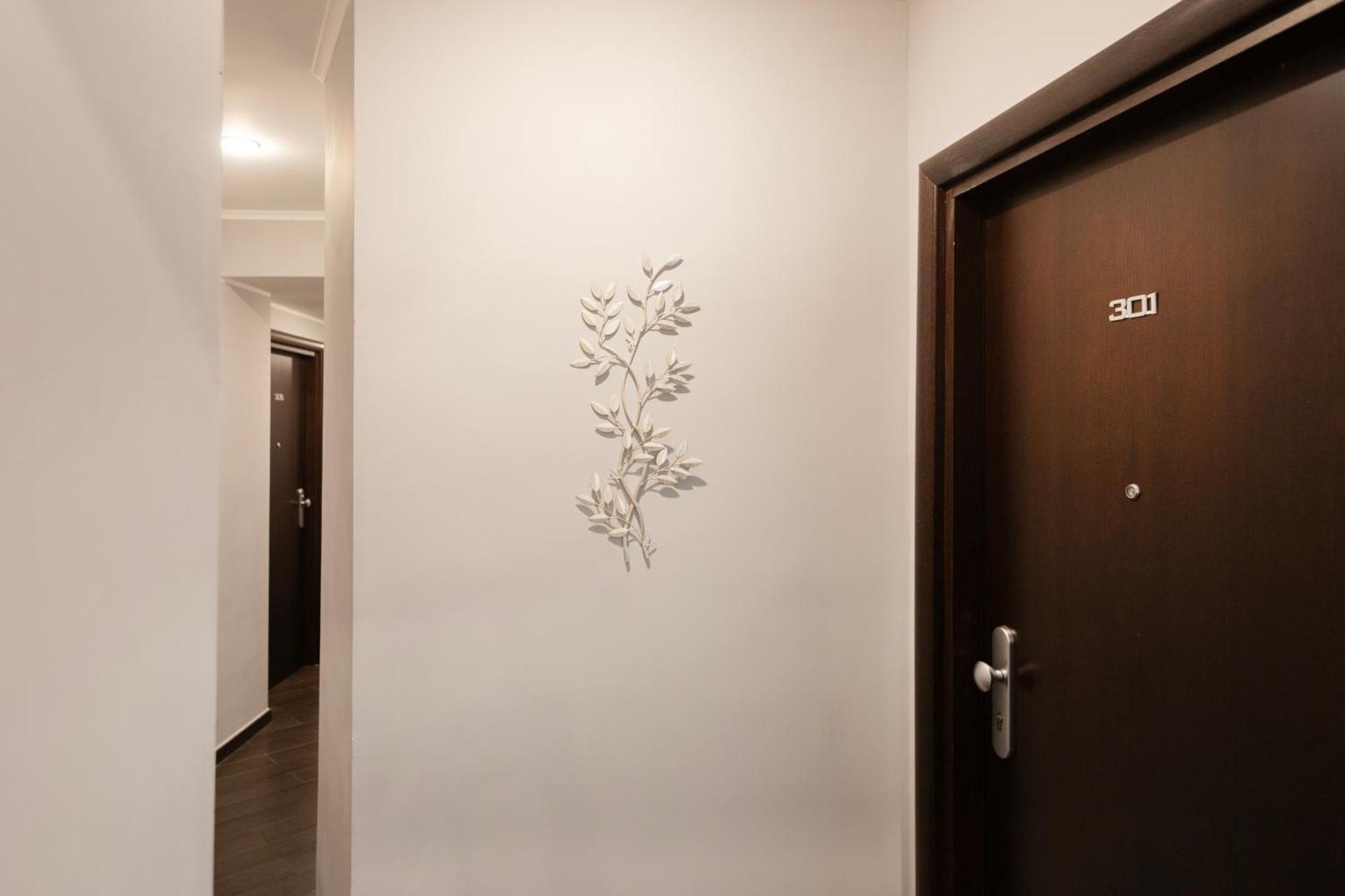 Hotel Cloud 9 2*