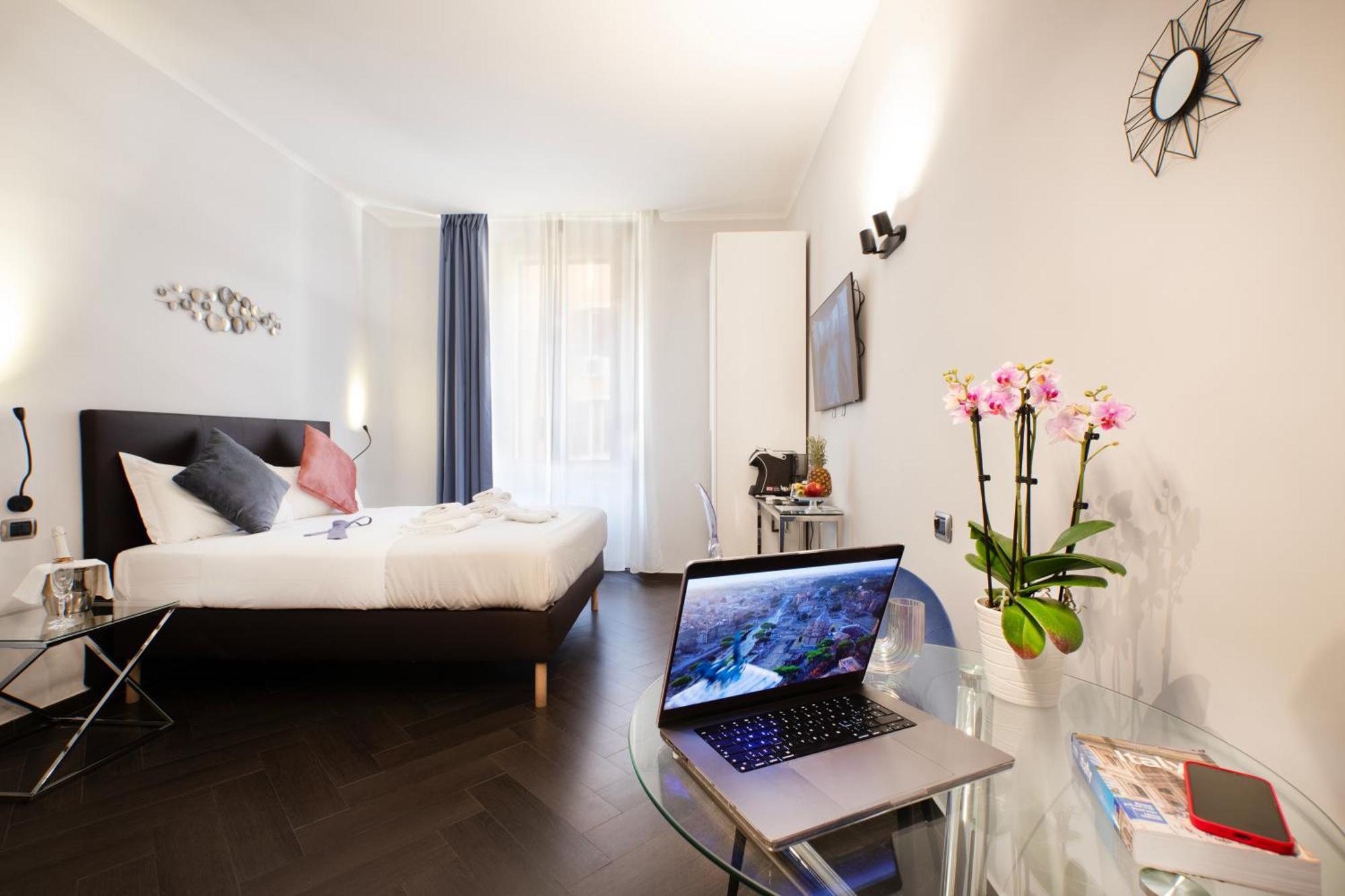 Cloud 9 Hotel