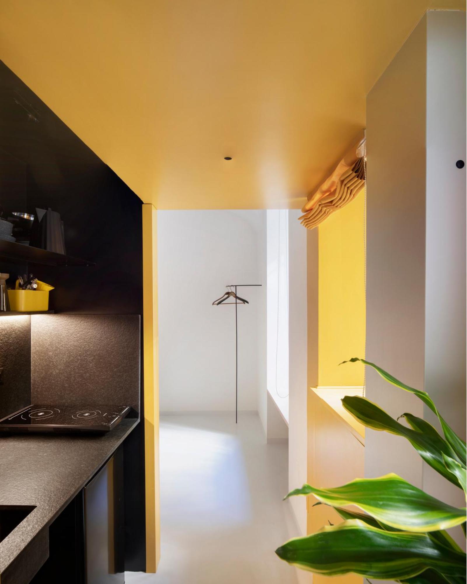 Interno A - * Roma