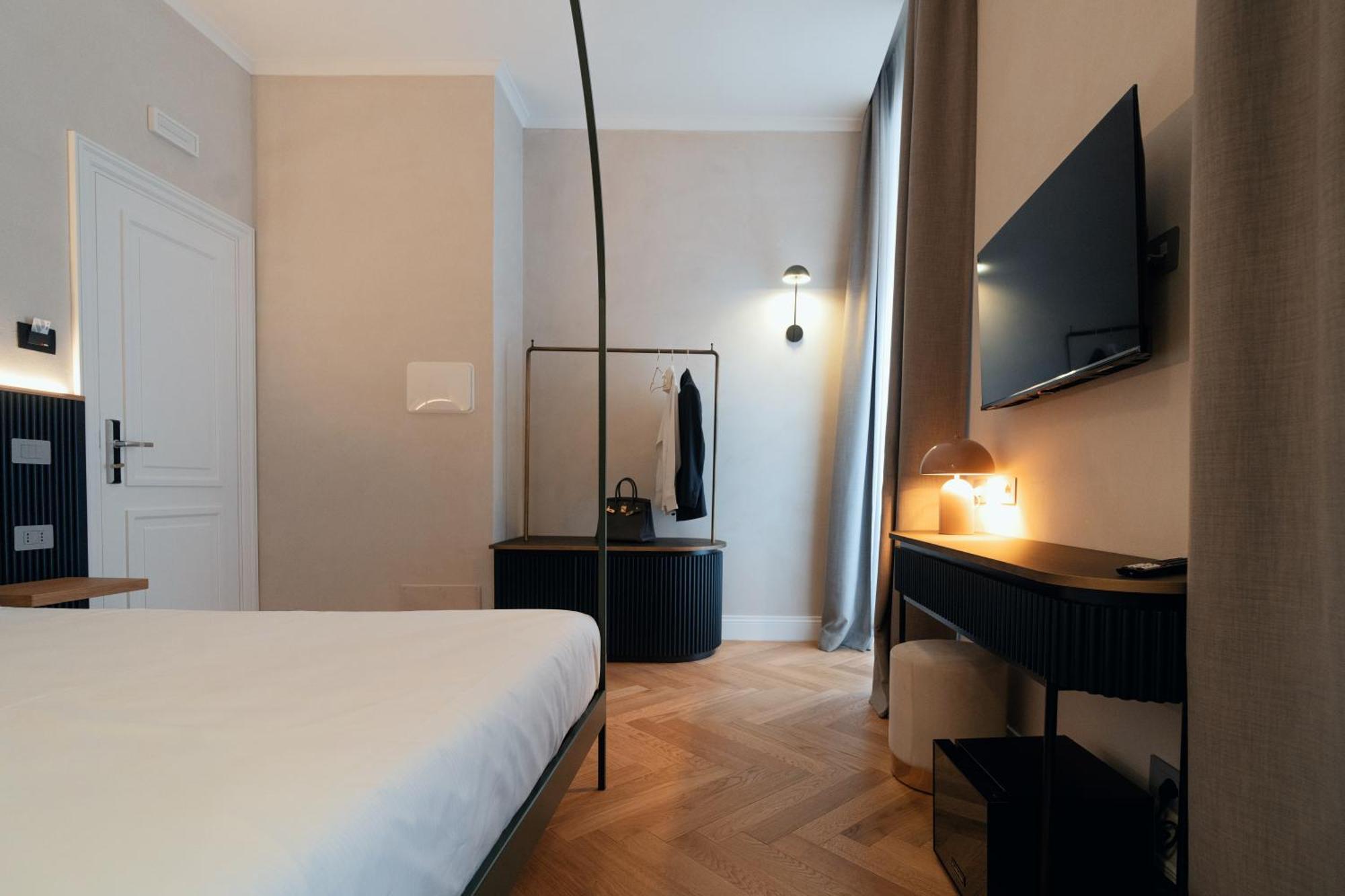 Guest house The Flow - Via Del Corso Rome