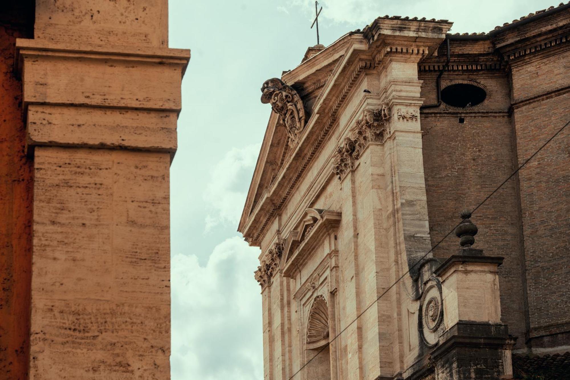 The Flow - Via Del Corso * Rome