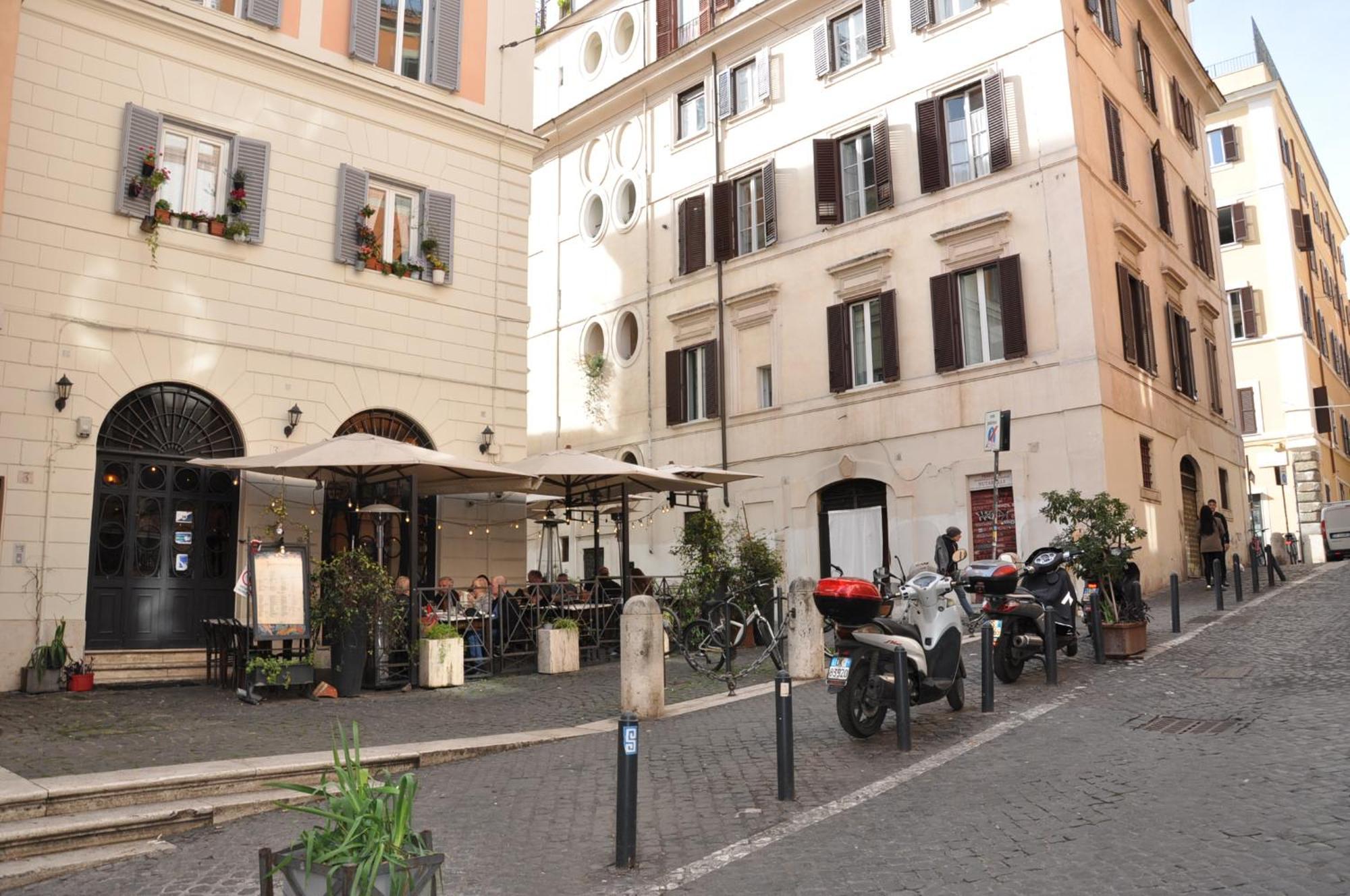 Colosseo Dan Holiday home Rome