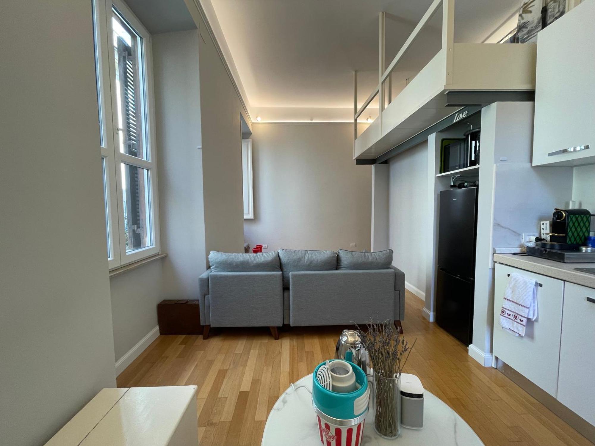 Apartment Borghese & Albani - Luxury Loft