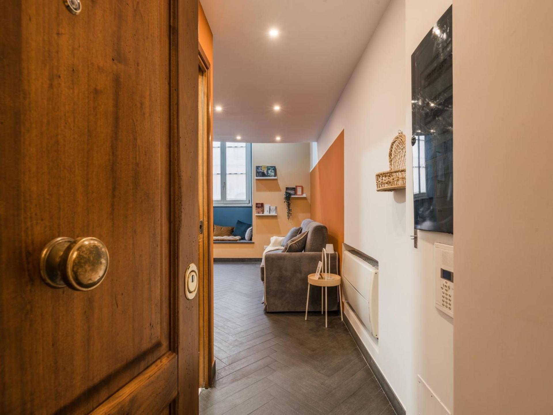 The Rent - Colorful Loft In Trastevere Area * Rome