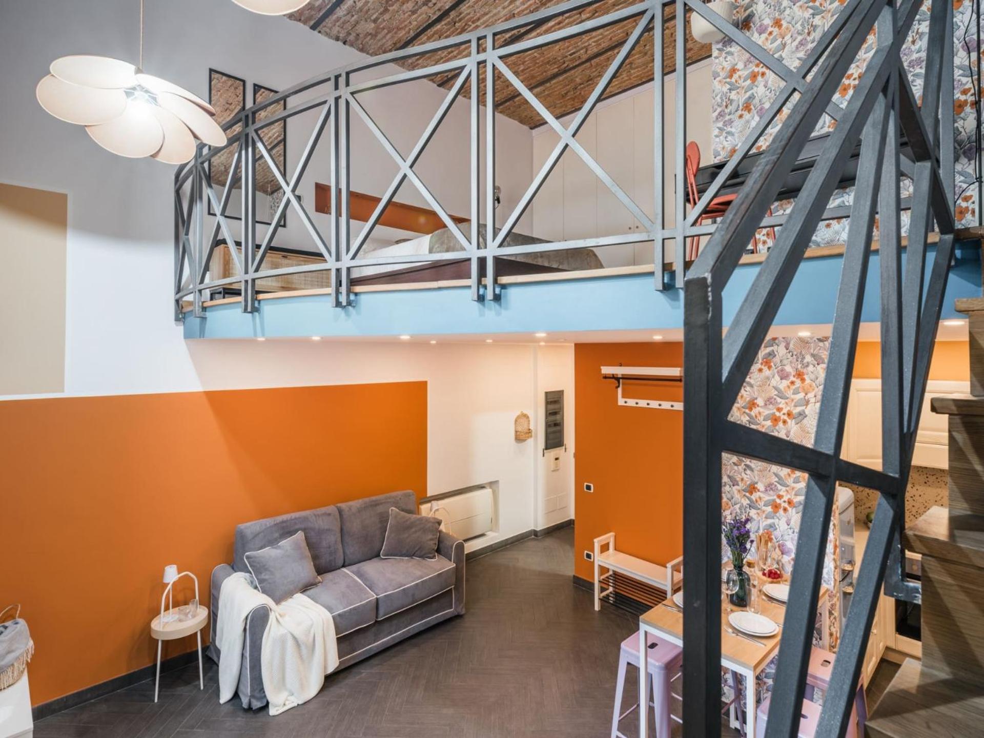 The Rent - Colorful Loft In Trastevere Area Apartment