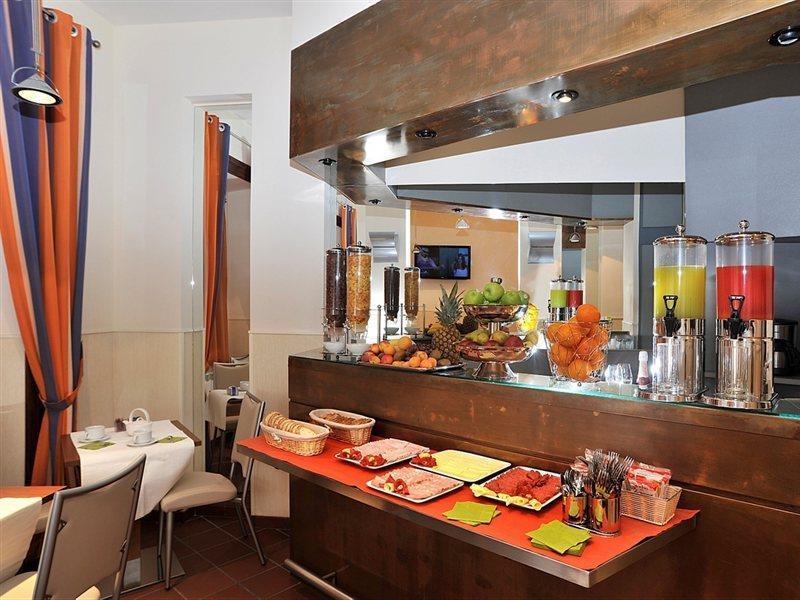 Scott House Hotel 3*