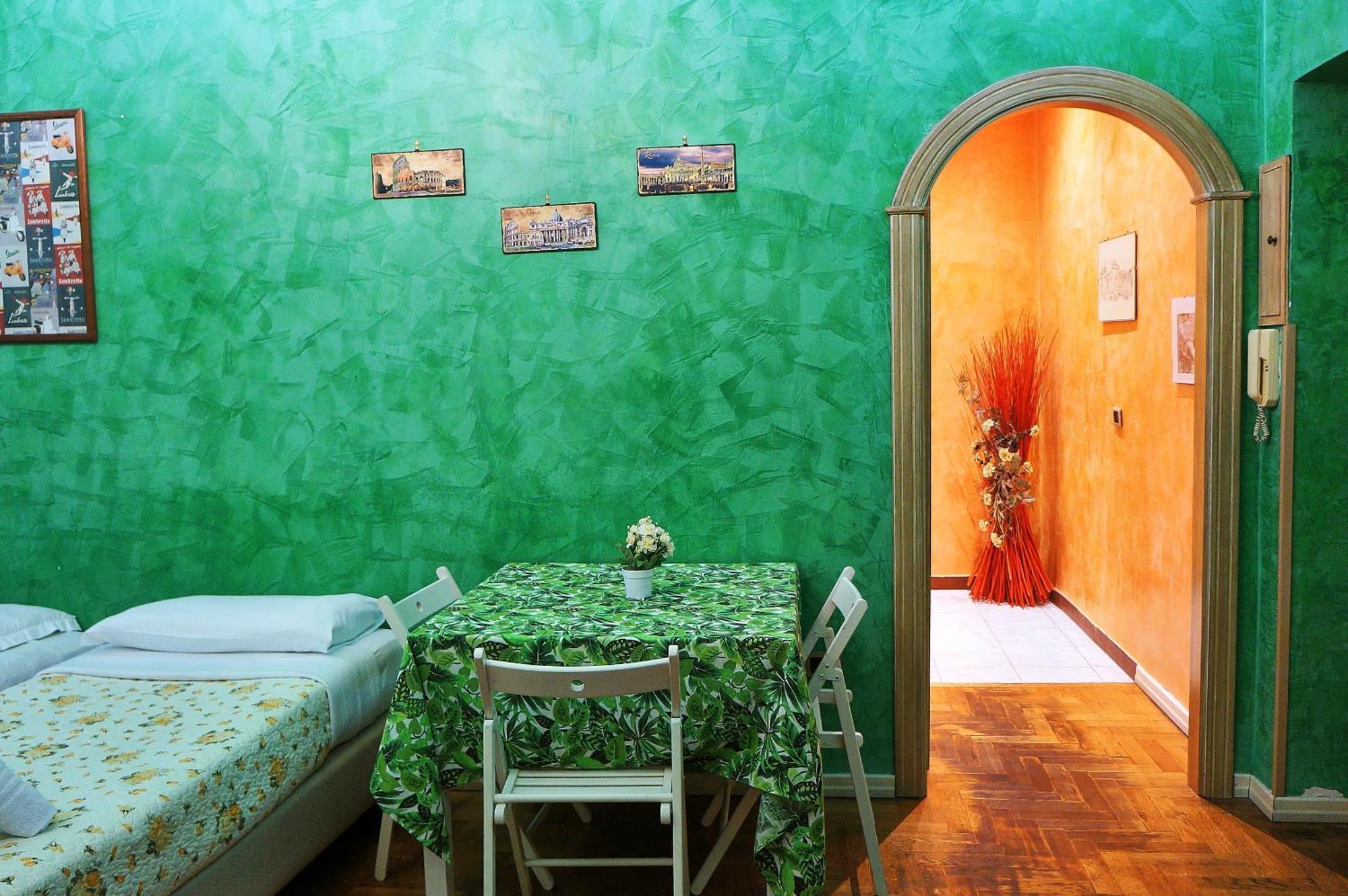 Vatican Flat Apartment *