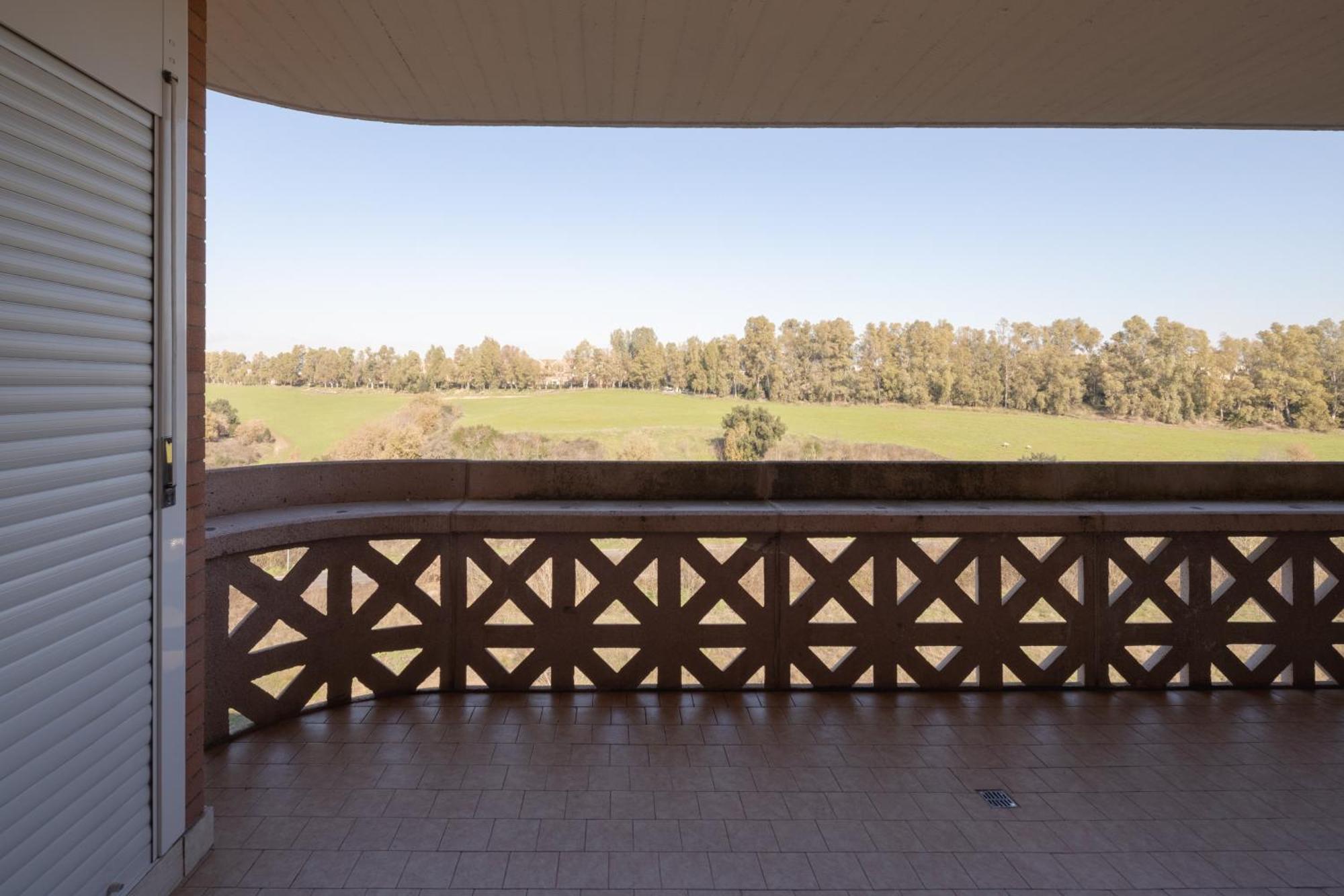 Eur Moravia Attico Panoramico Con Terrazzo, Fino A 5 Ospiti Rome