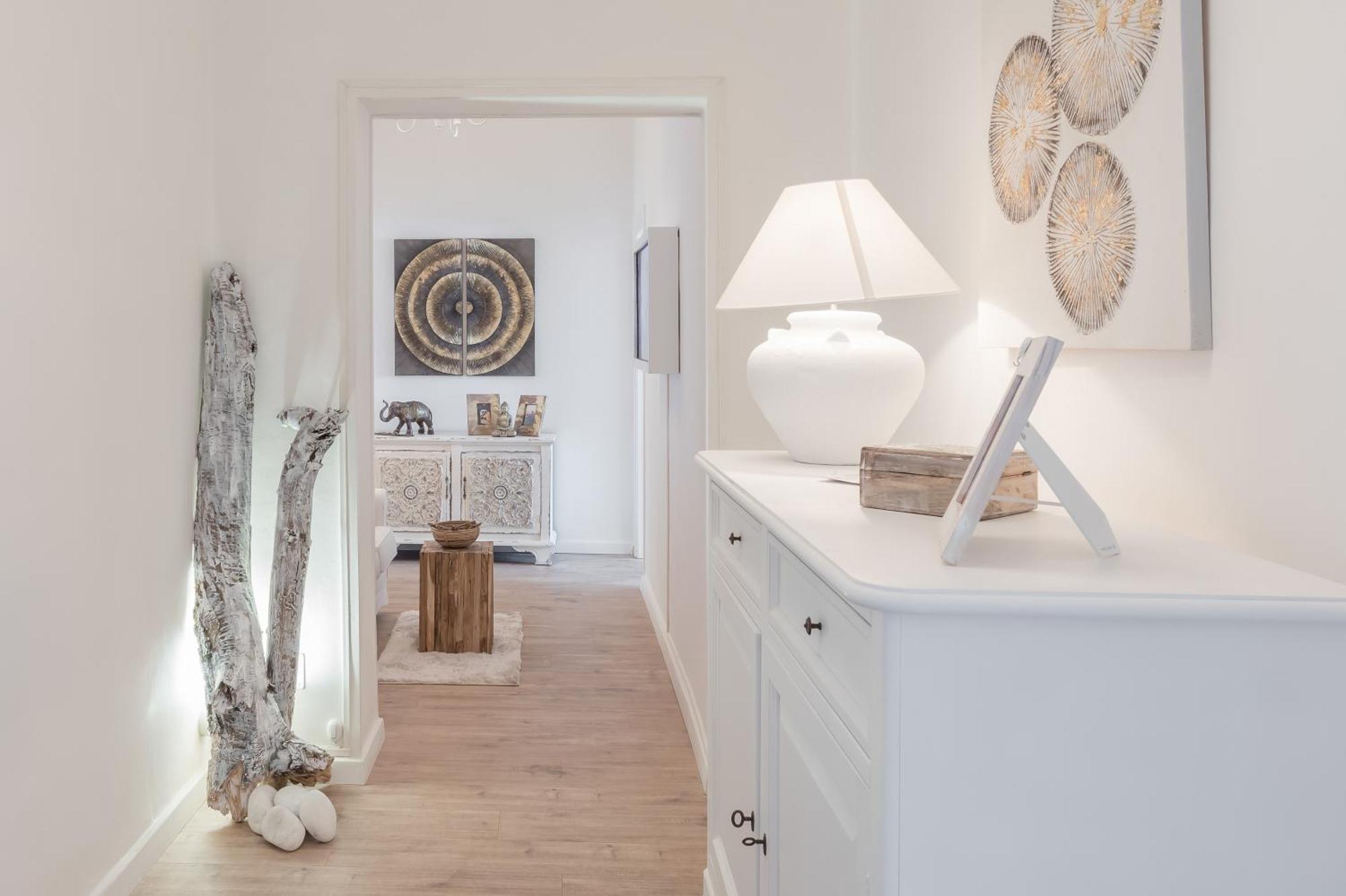 Spanish Steps Trevi Fountain Apartment Rome