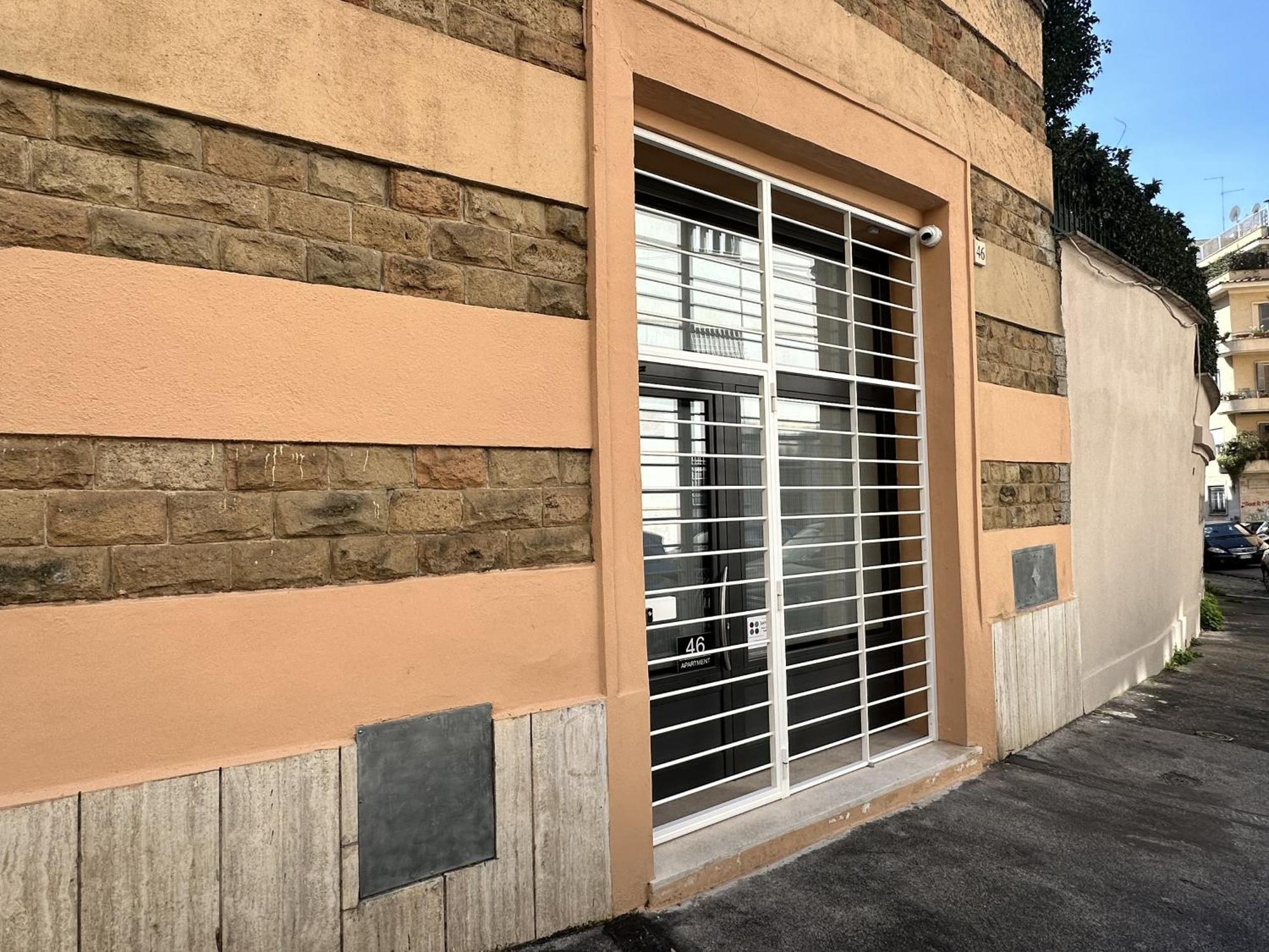 Apartment San Saba Street 46
