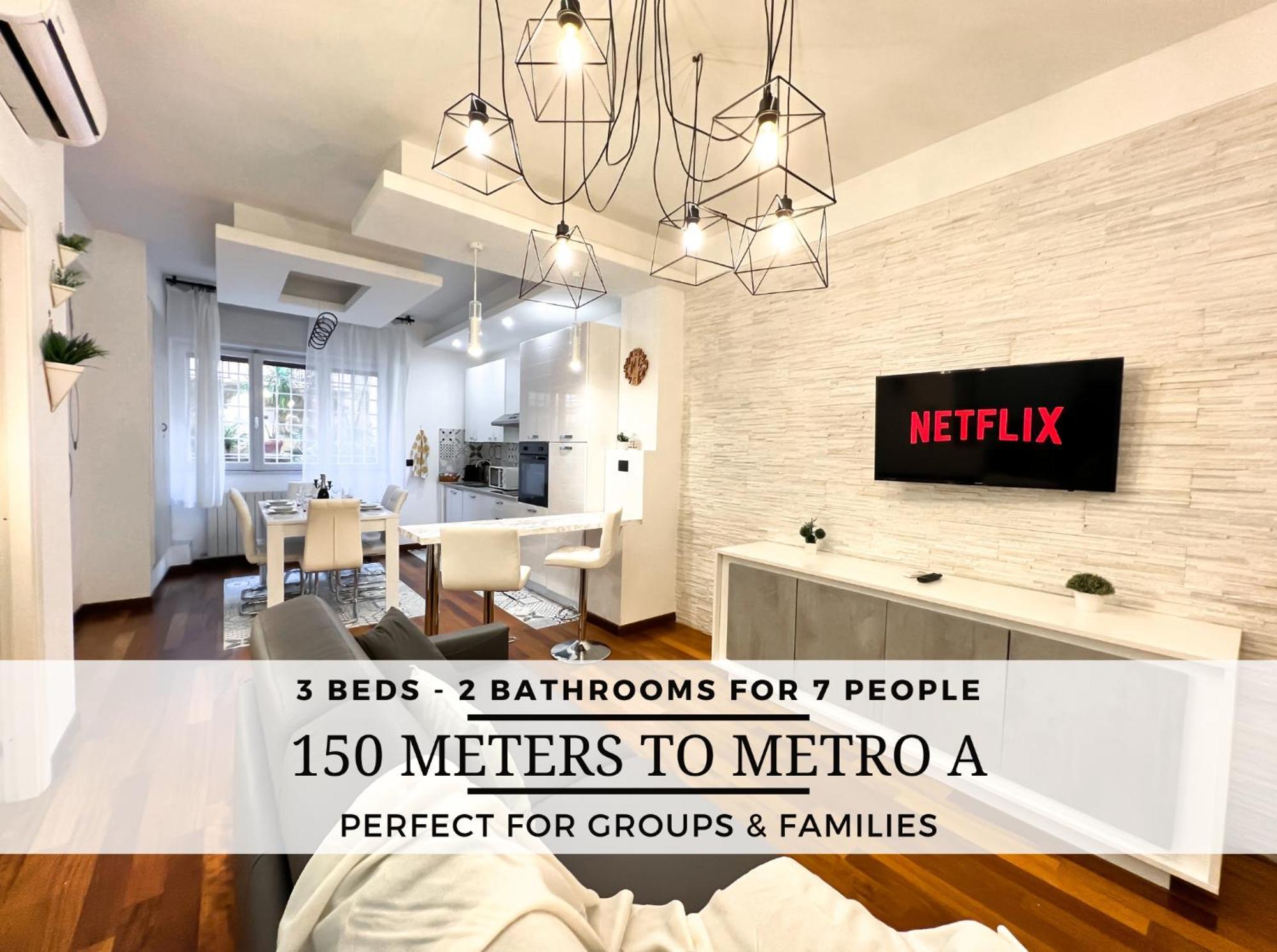 Appartement Unique House - 3 Bedrooms & 2 Bathrooms With 4 Beds - 100 Meters To The Metro A *