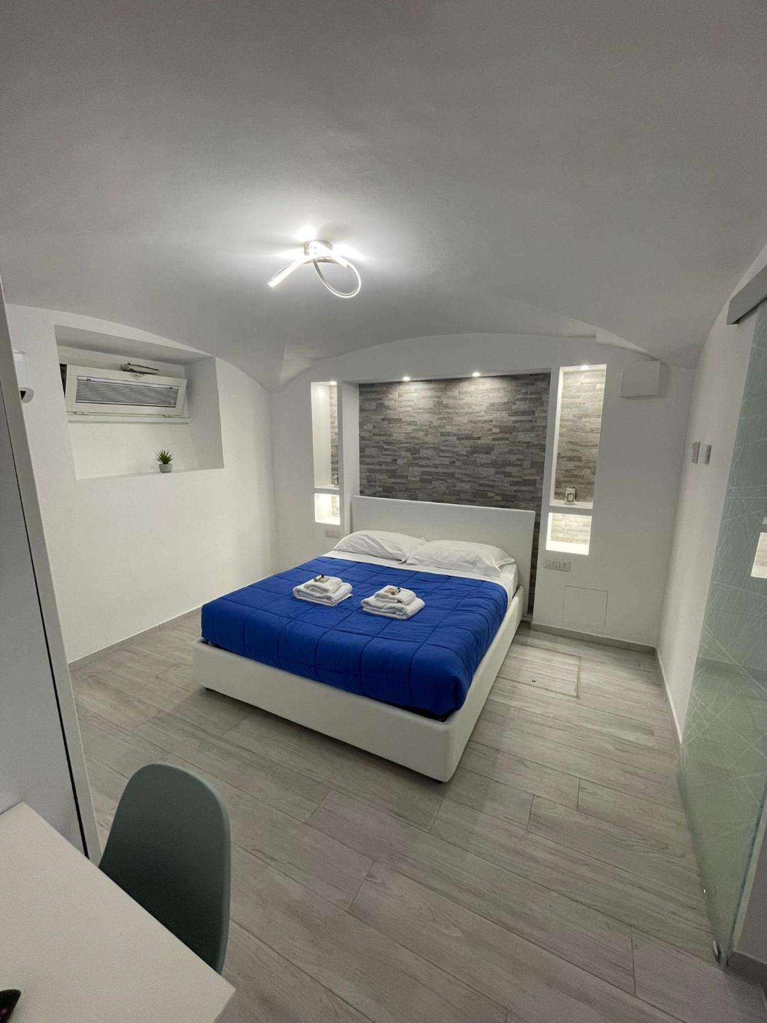 Trastevereloft228 Apt. White Hébergement de vacances Rome