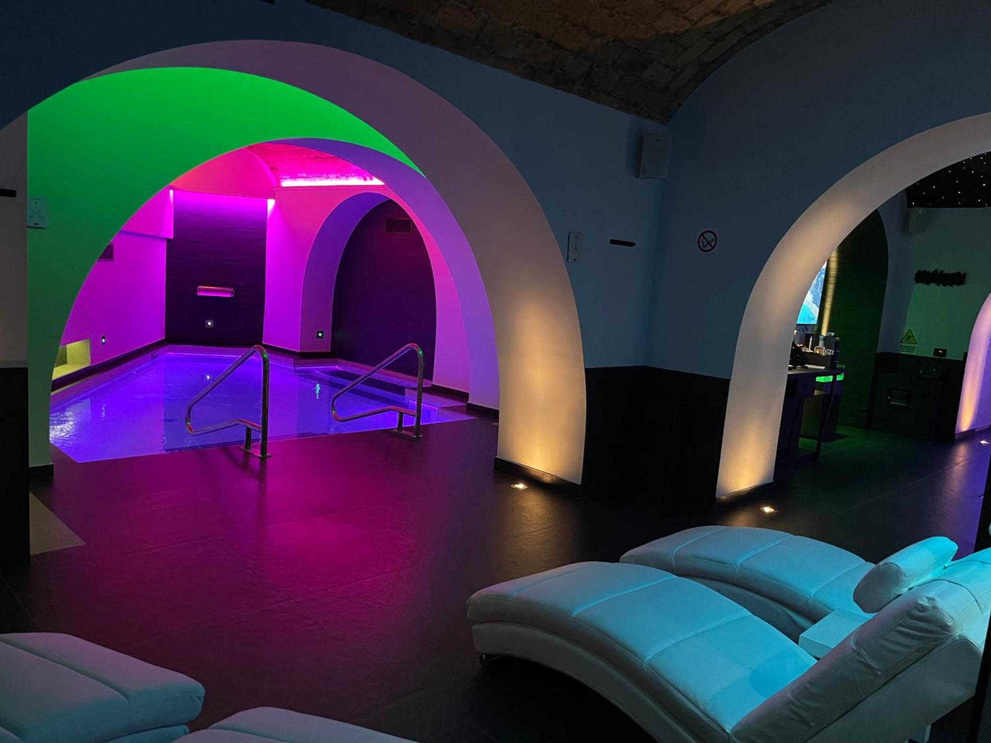 The One Boutique & (adults Only) Hotel