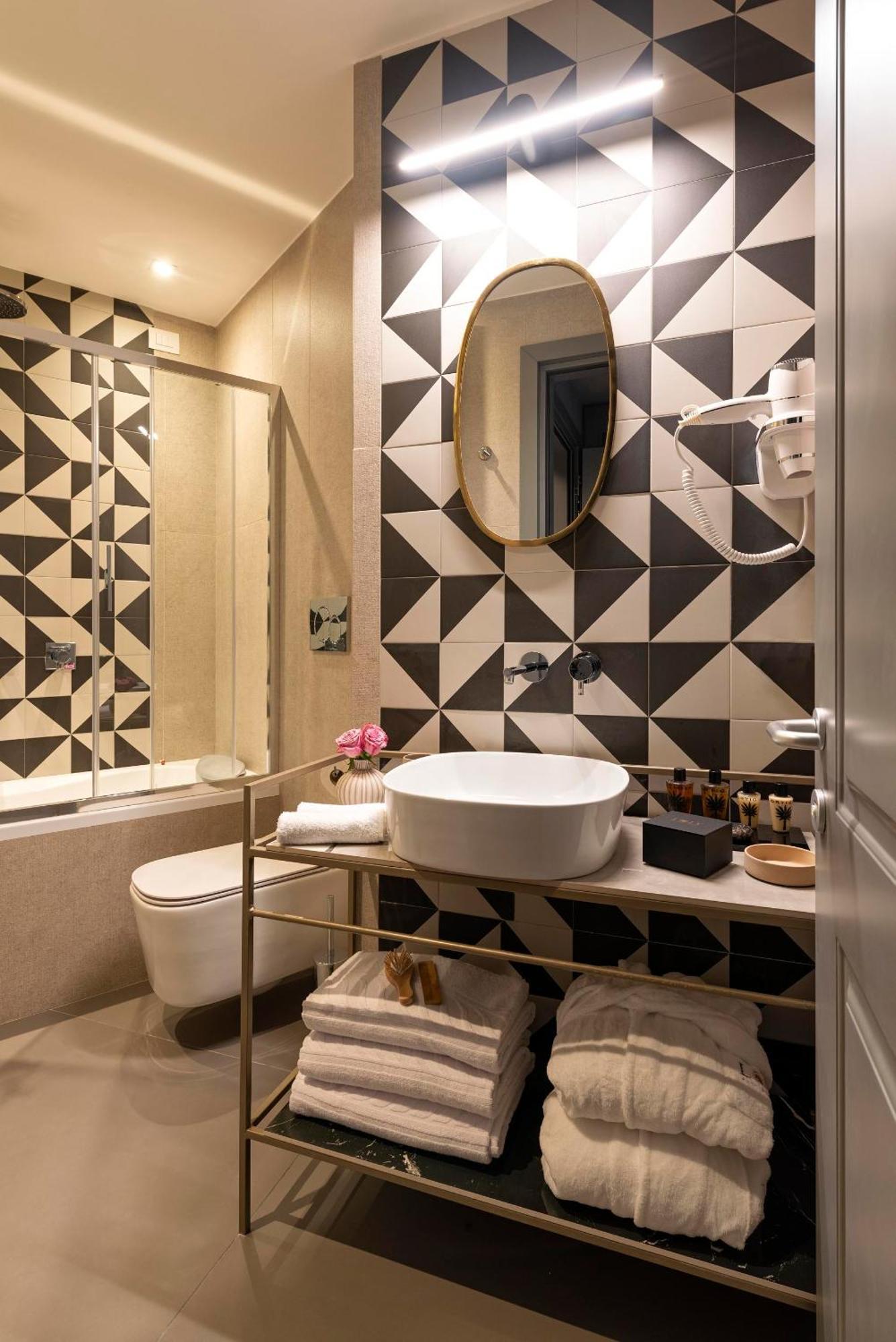 Loly Boutique 4* Rome