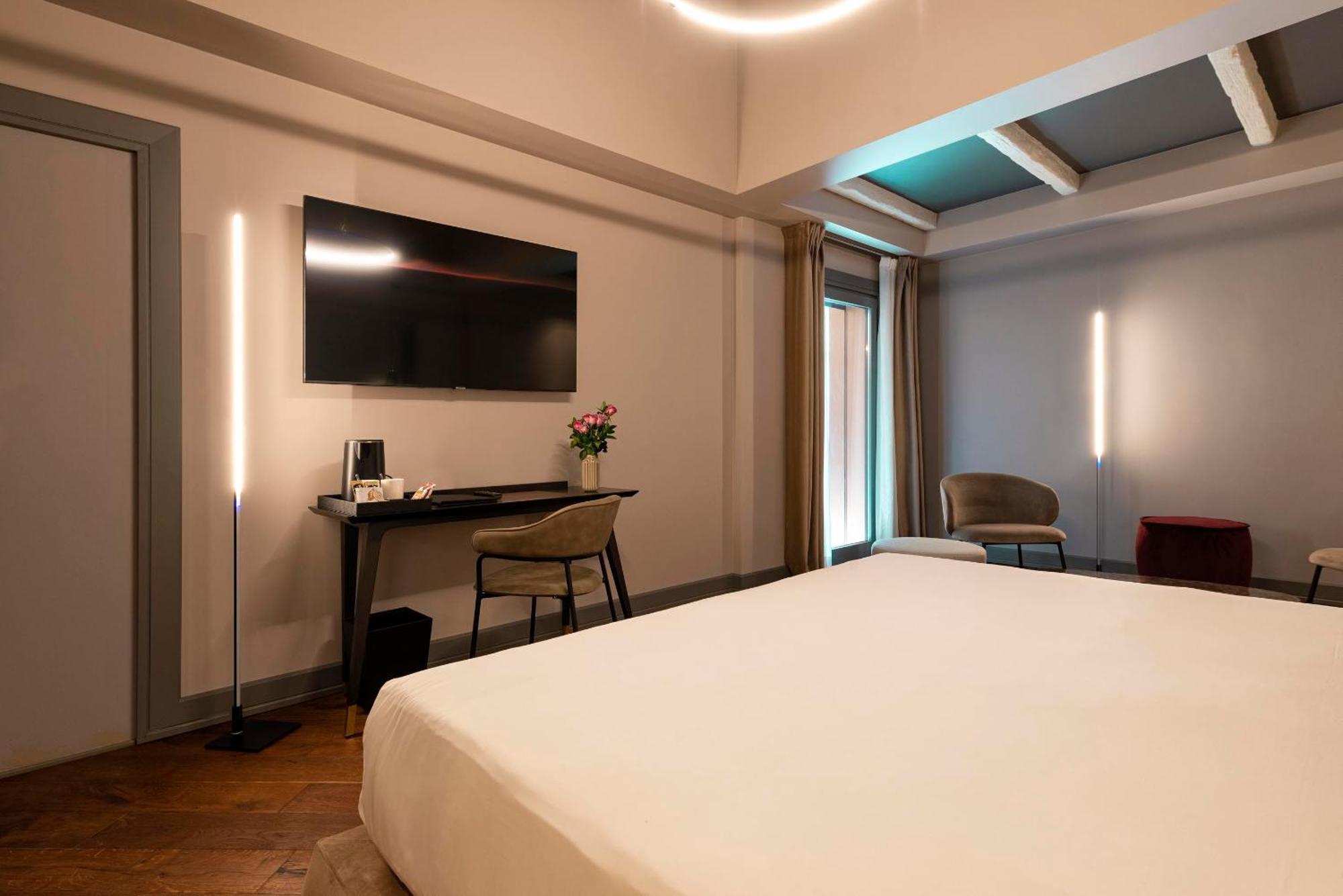 Loly Boutique Hotel Rome