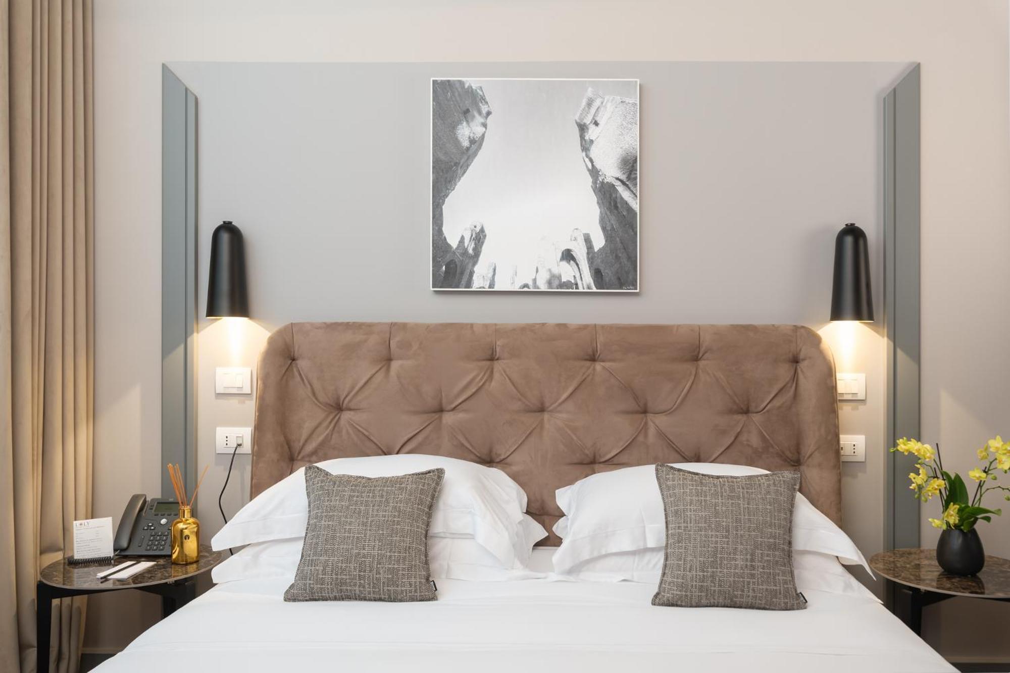 Loly Boutique Hotel 4*