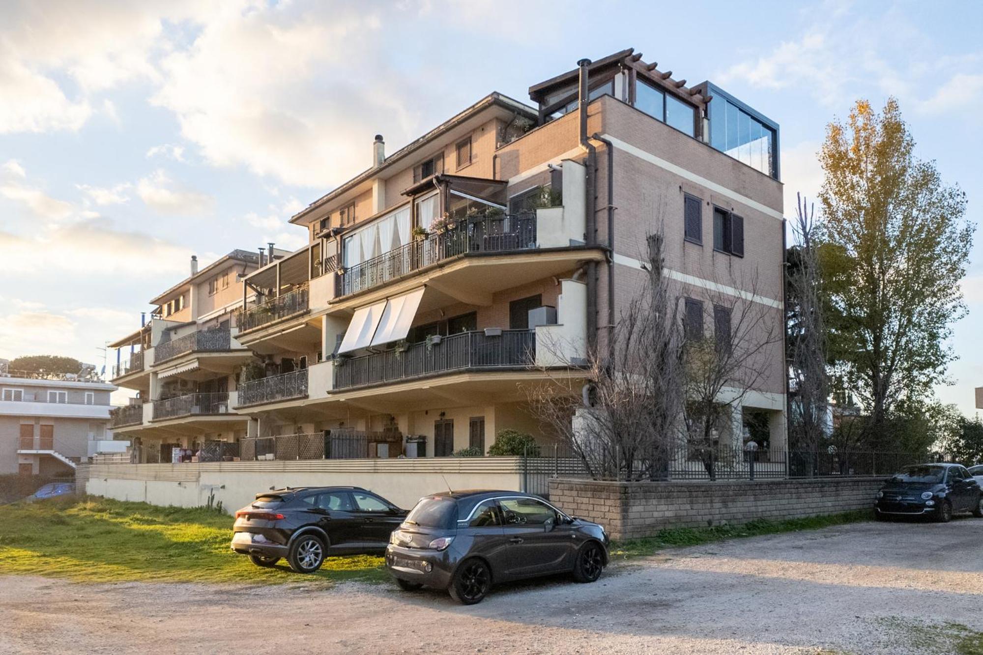 Lacasadigiulia * Rome