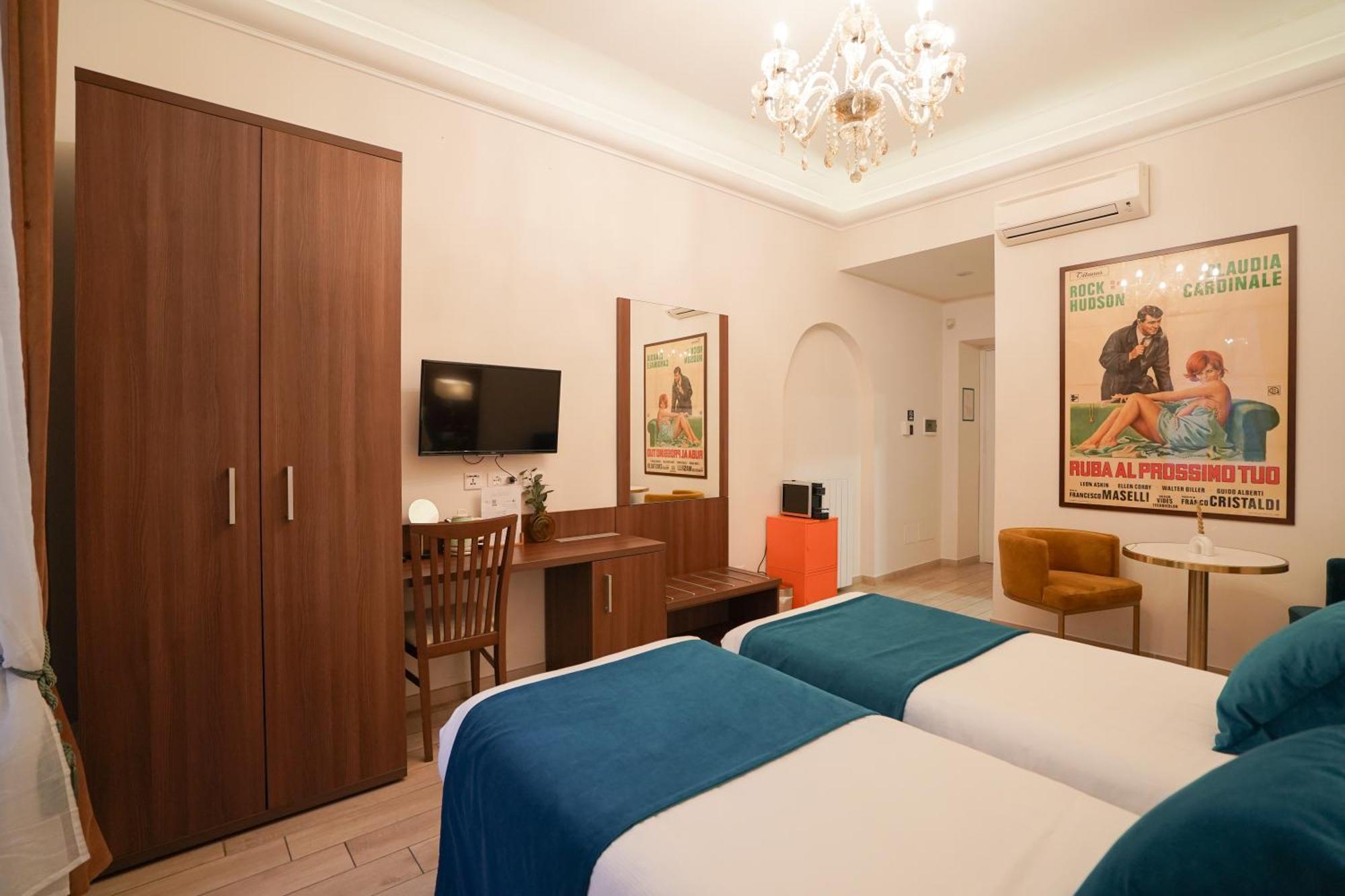 Archi Di 3* Rome