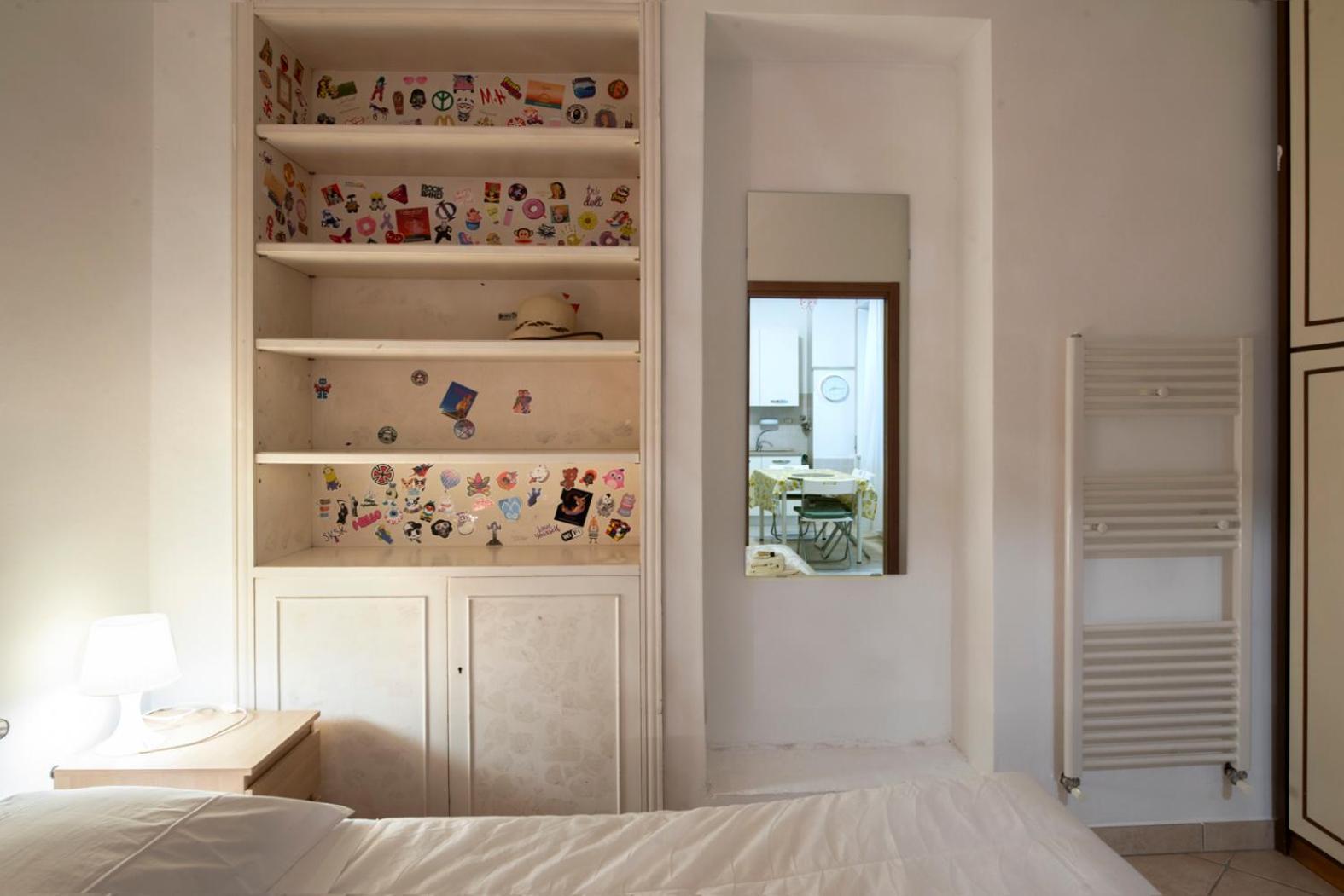 Apartment Spacious Near St Peter's Church